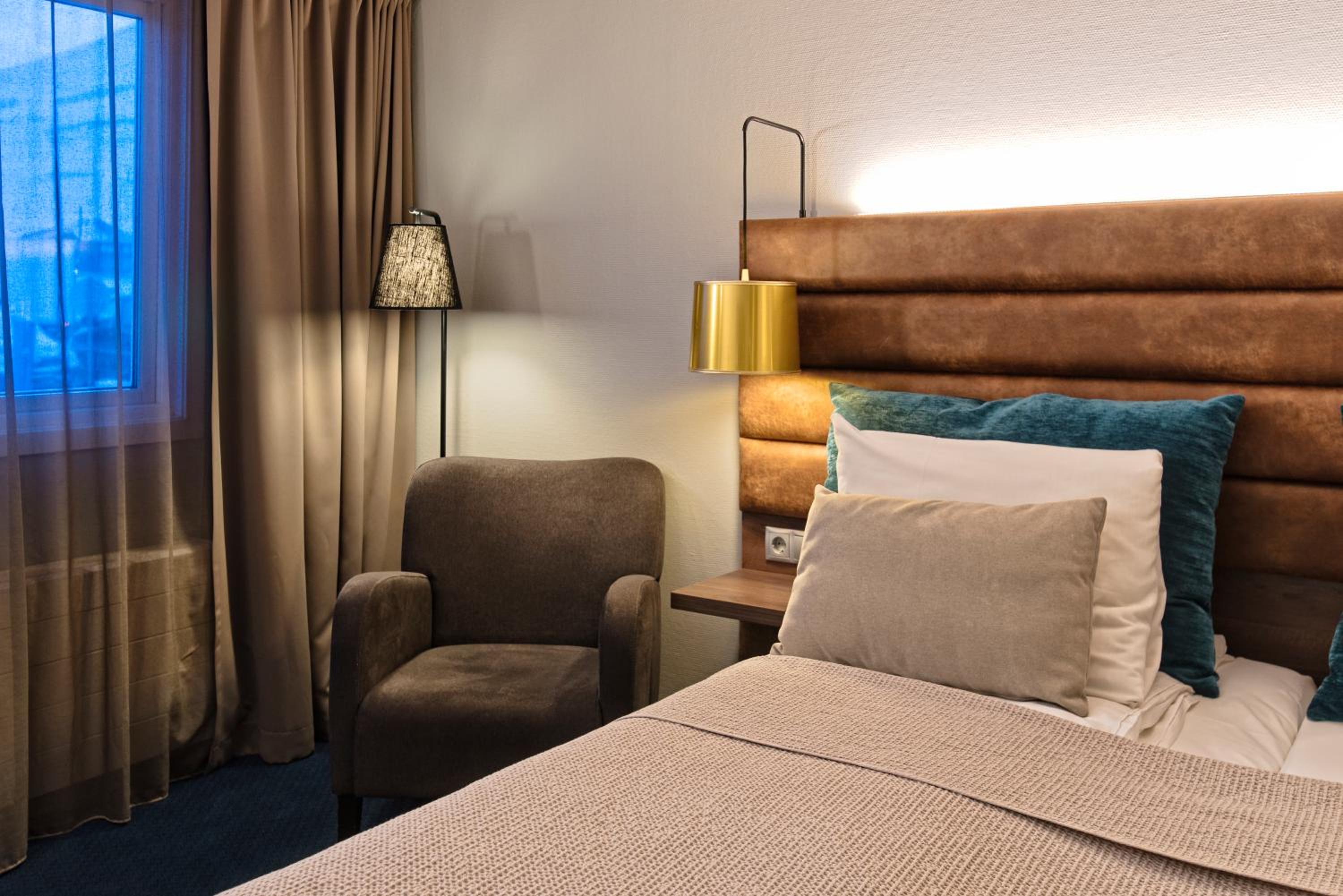 Standard Guest Room - Photo 5