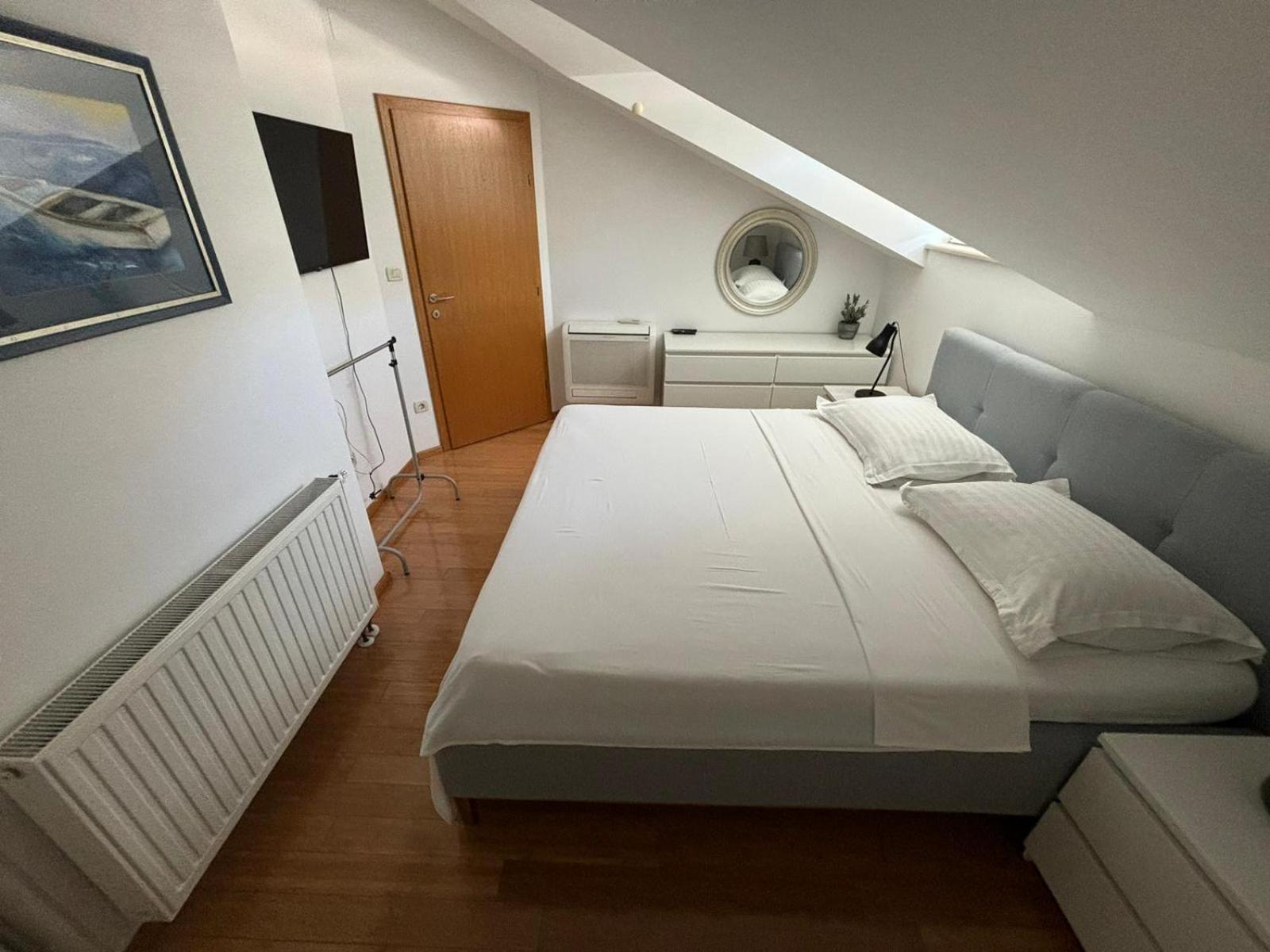 Two-Bedroom Apartment with Sea View photo 1