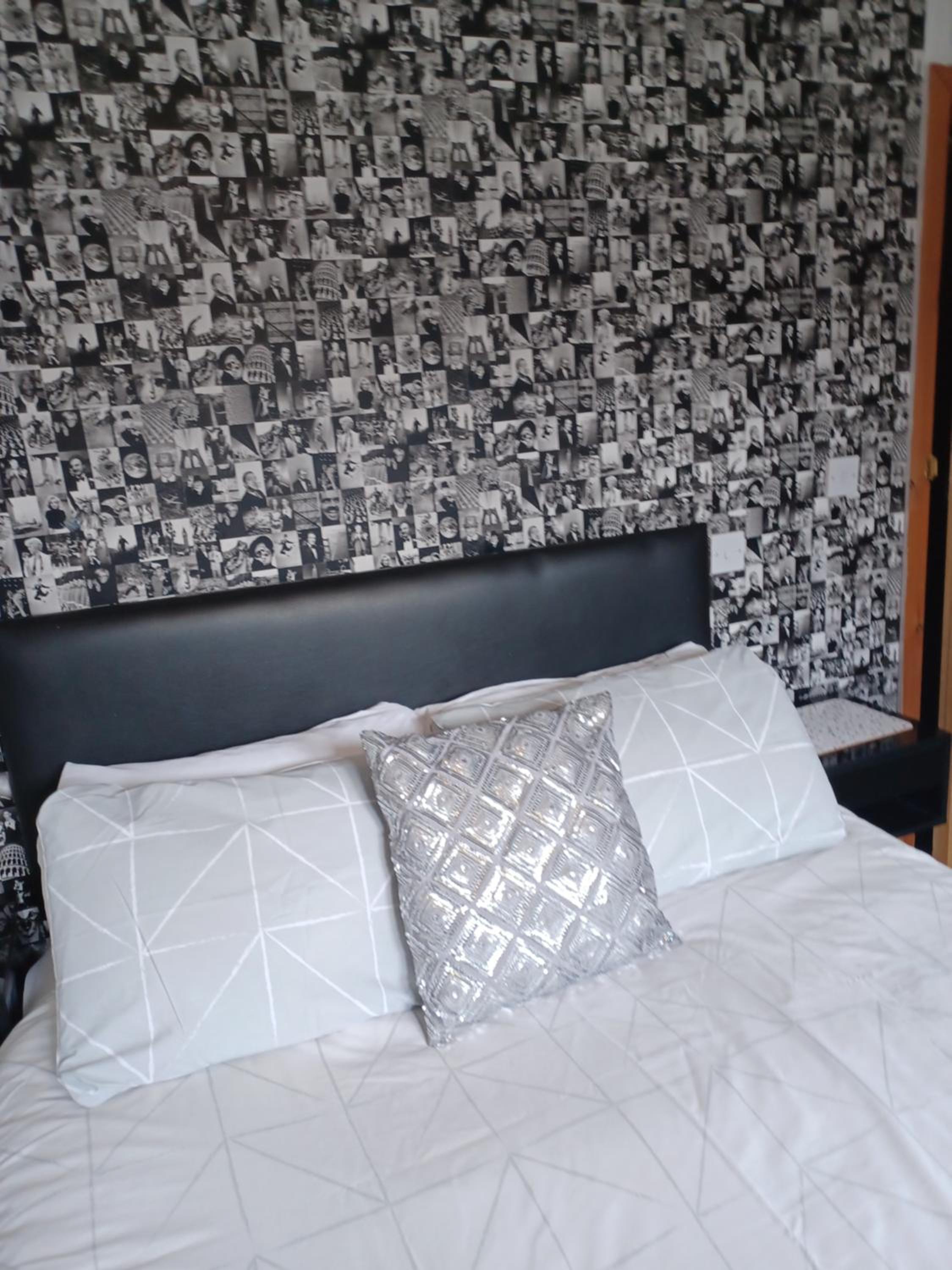 Double Room - Photo 6