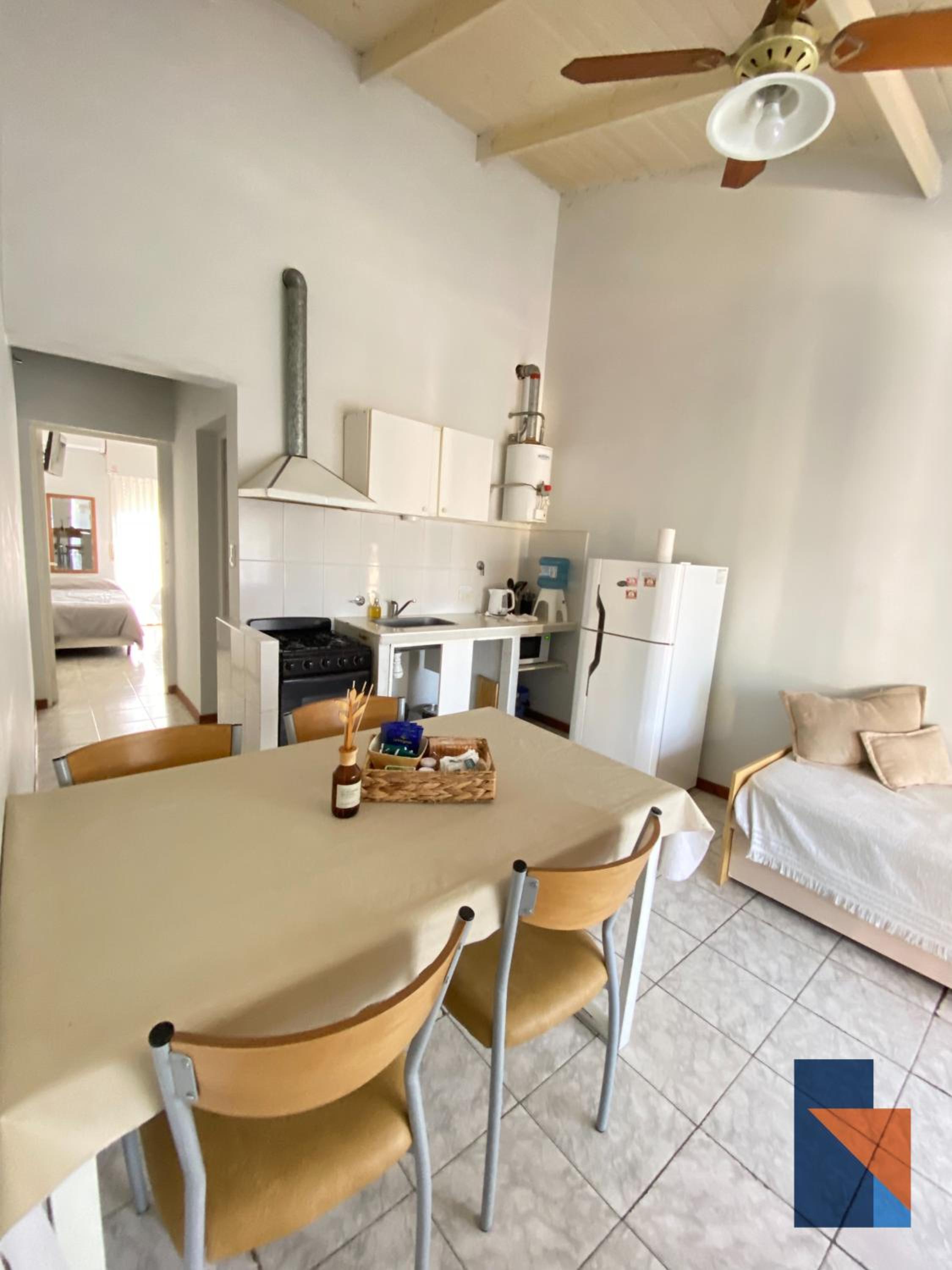 Family Room With Balcony photo 3