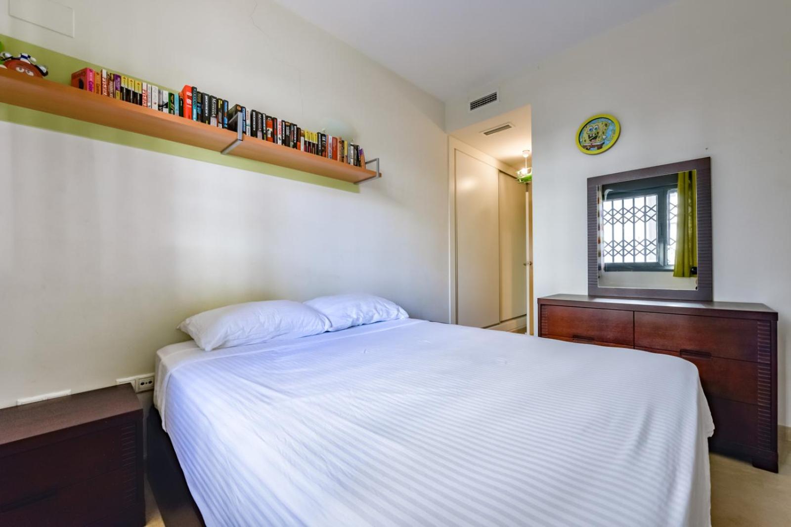 Apartment photo 2