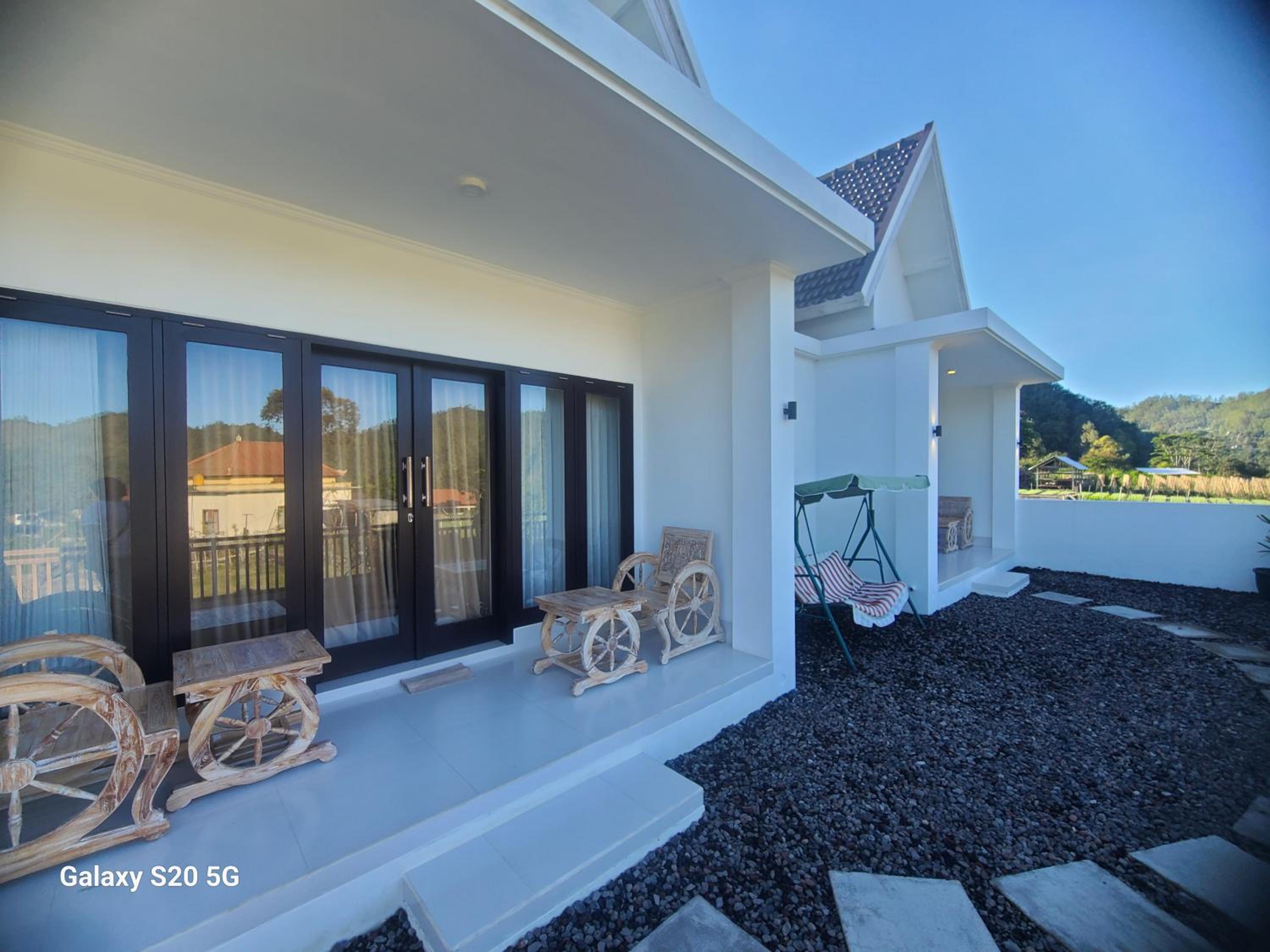 Double Room with Mountain View - Photo 10