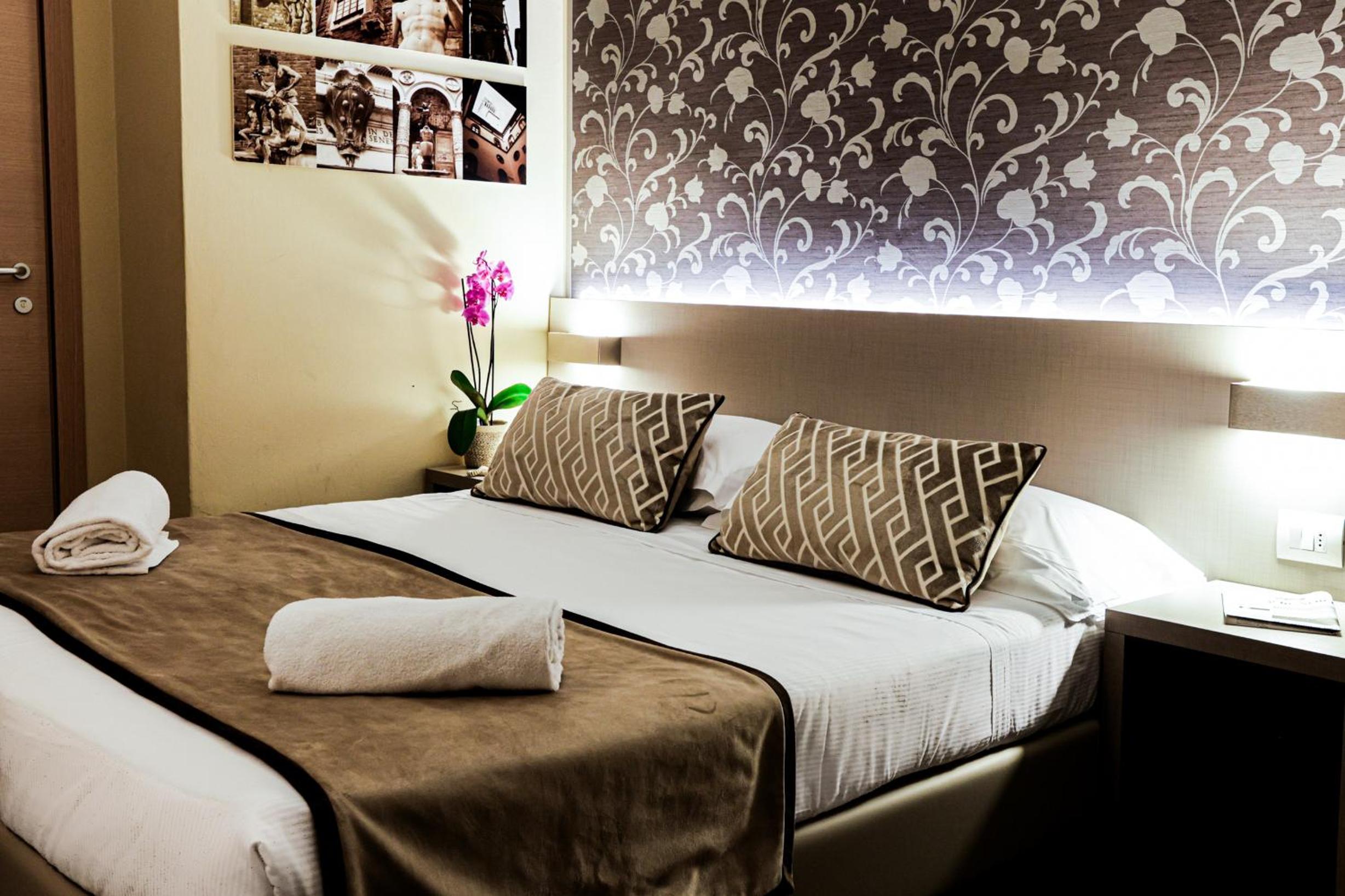 Superior Double Room - Photo 8