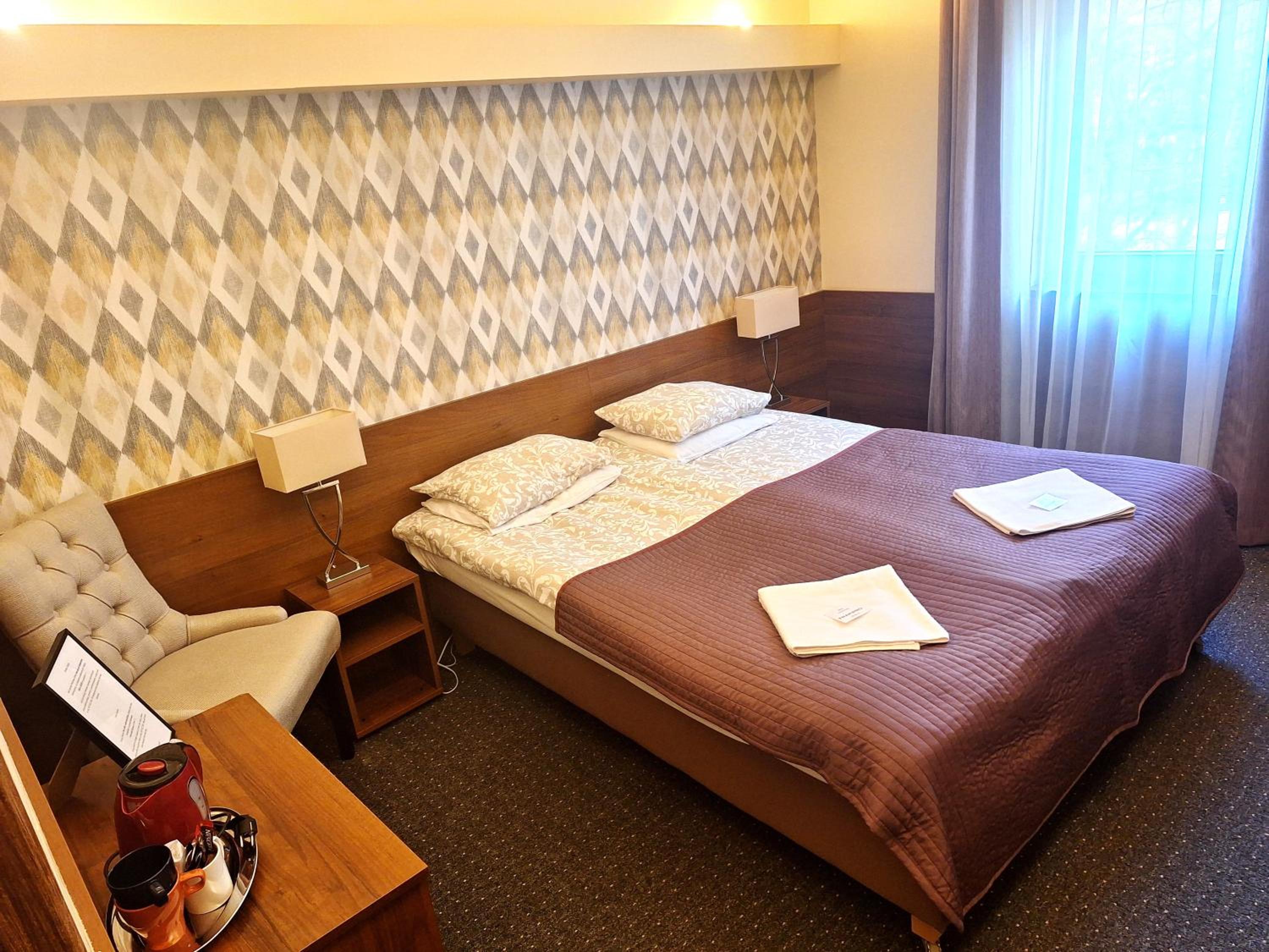 Double Room - Photo 3