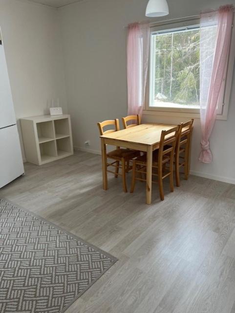 Three-Bedroom Apartment photo 3