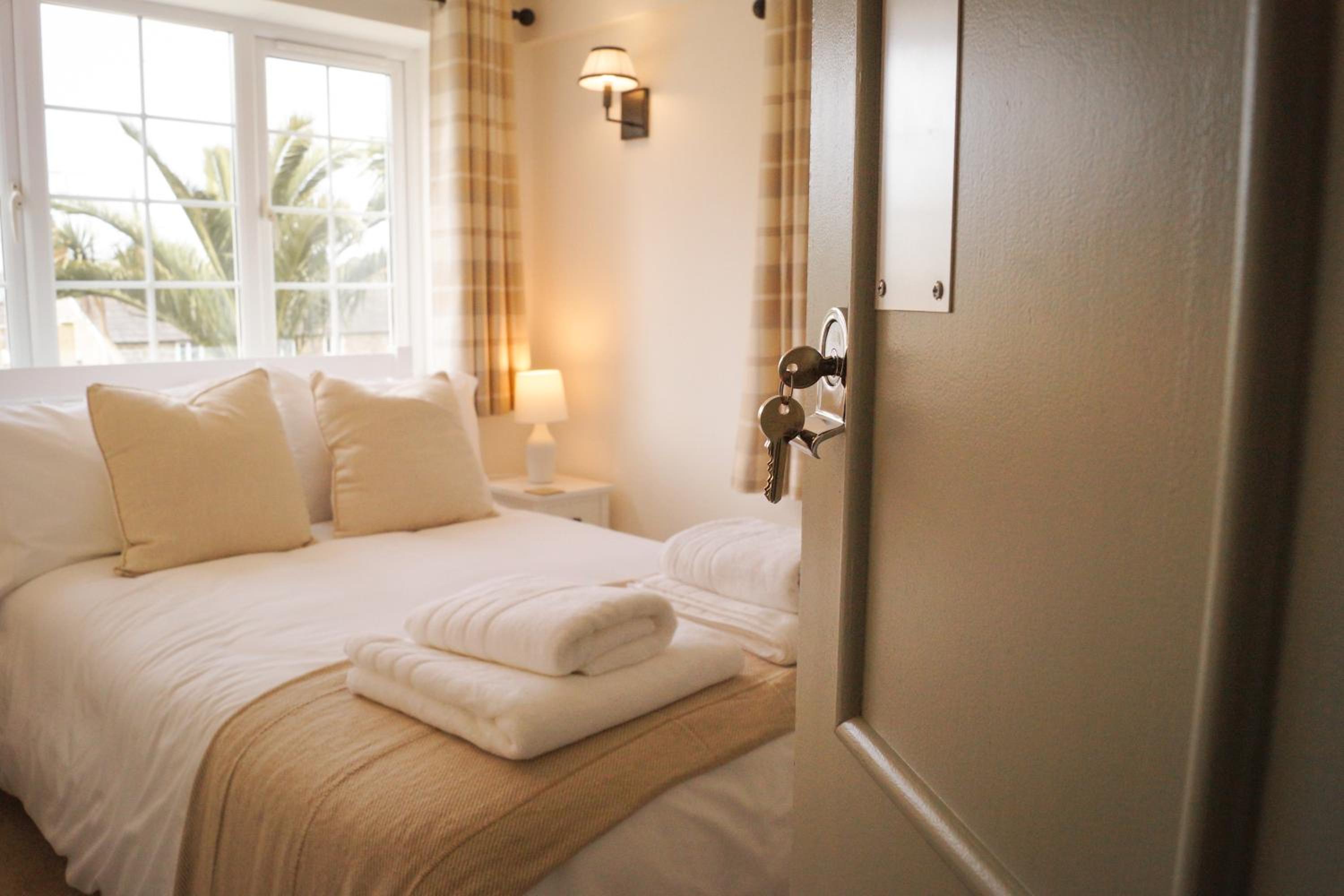 Economy Double Room - Photo 1