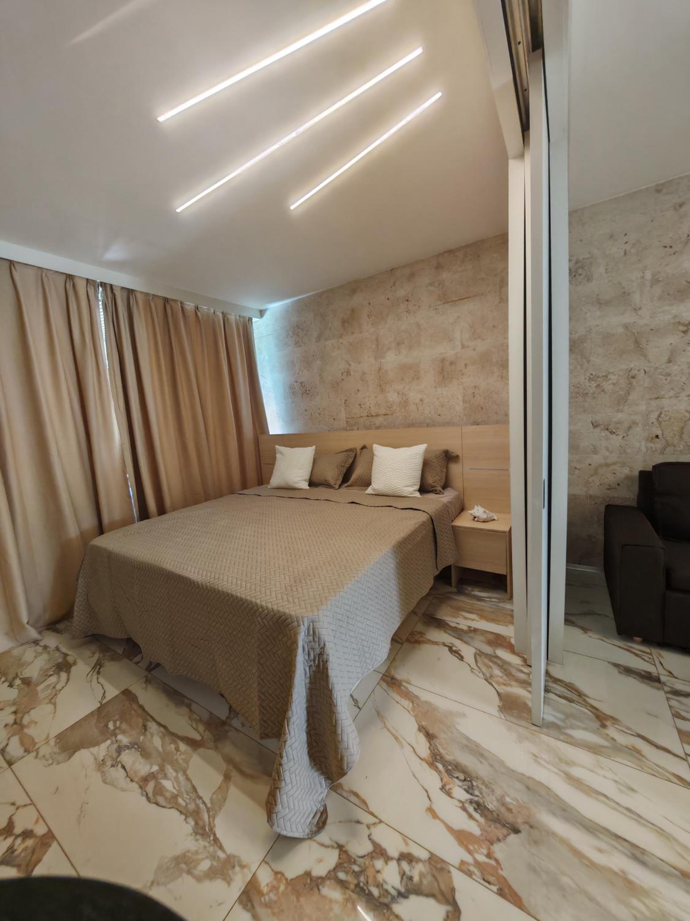 Apartment with Sea View photo 2