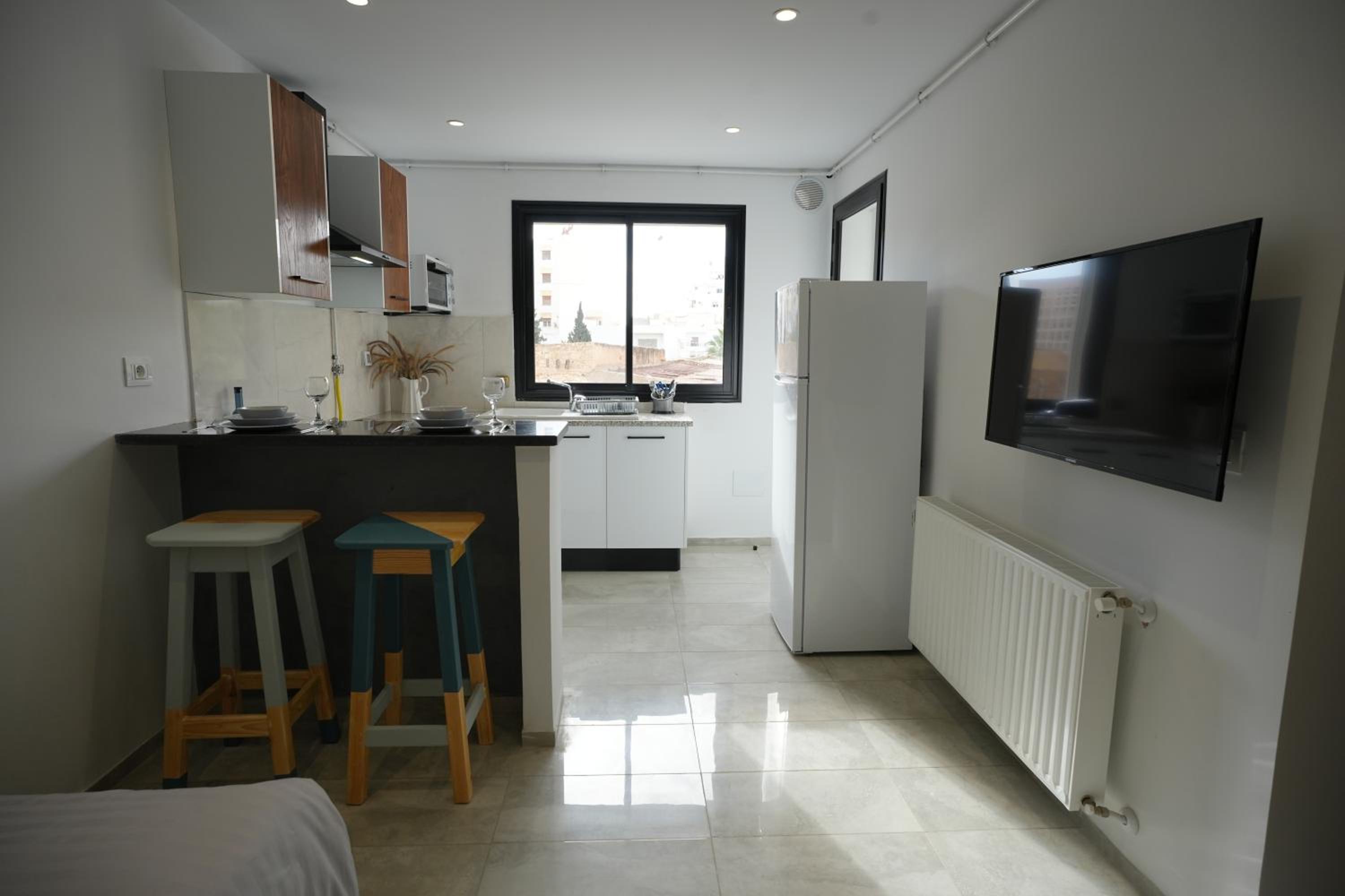 One-Bedroom Apartment photo 2