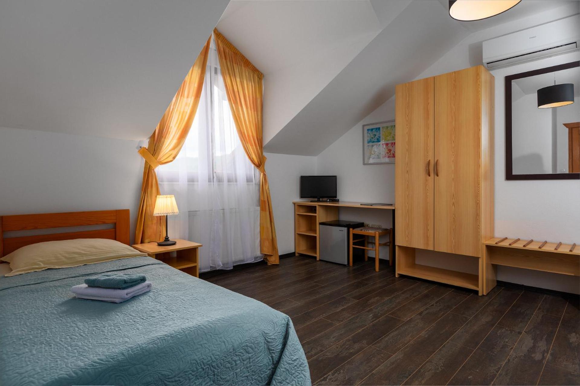 Triple Room photo 3