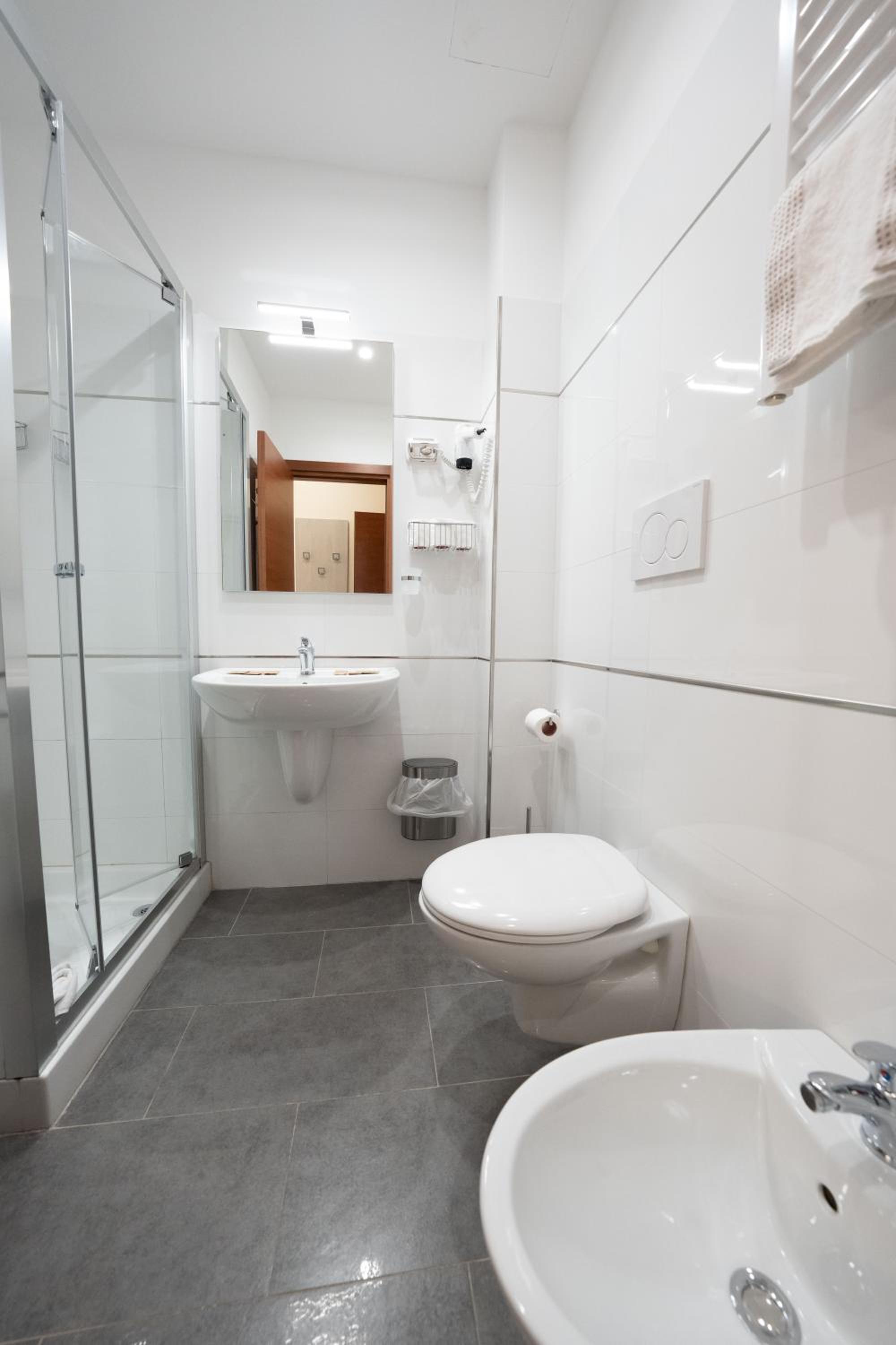 Superior Double Room - Photo 11