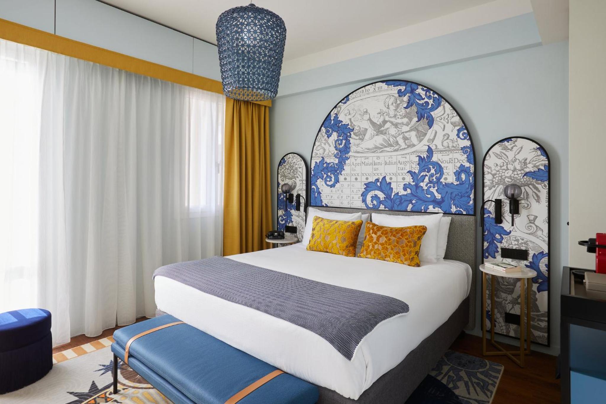 Standard King Room