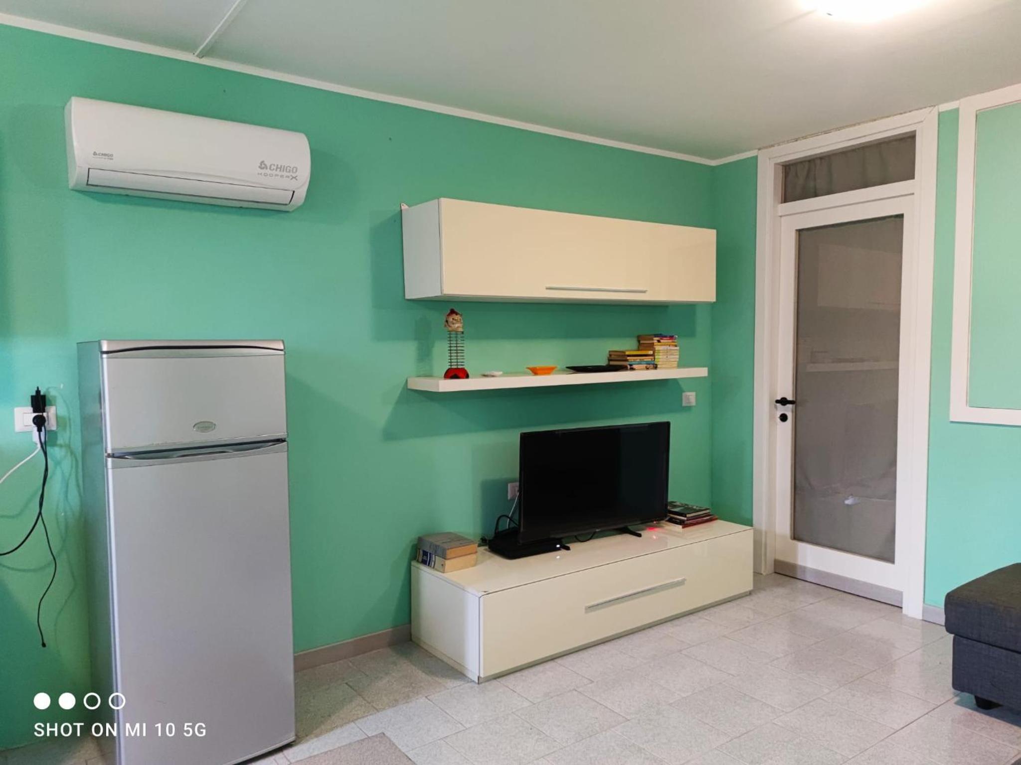 Family Studio - Photo 13