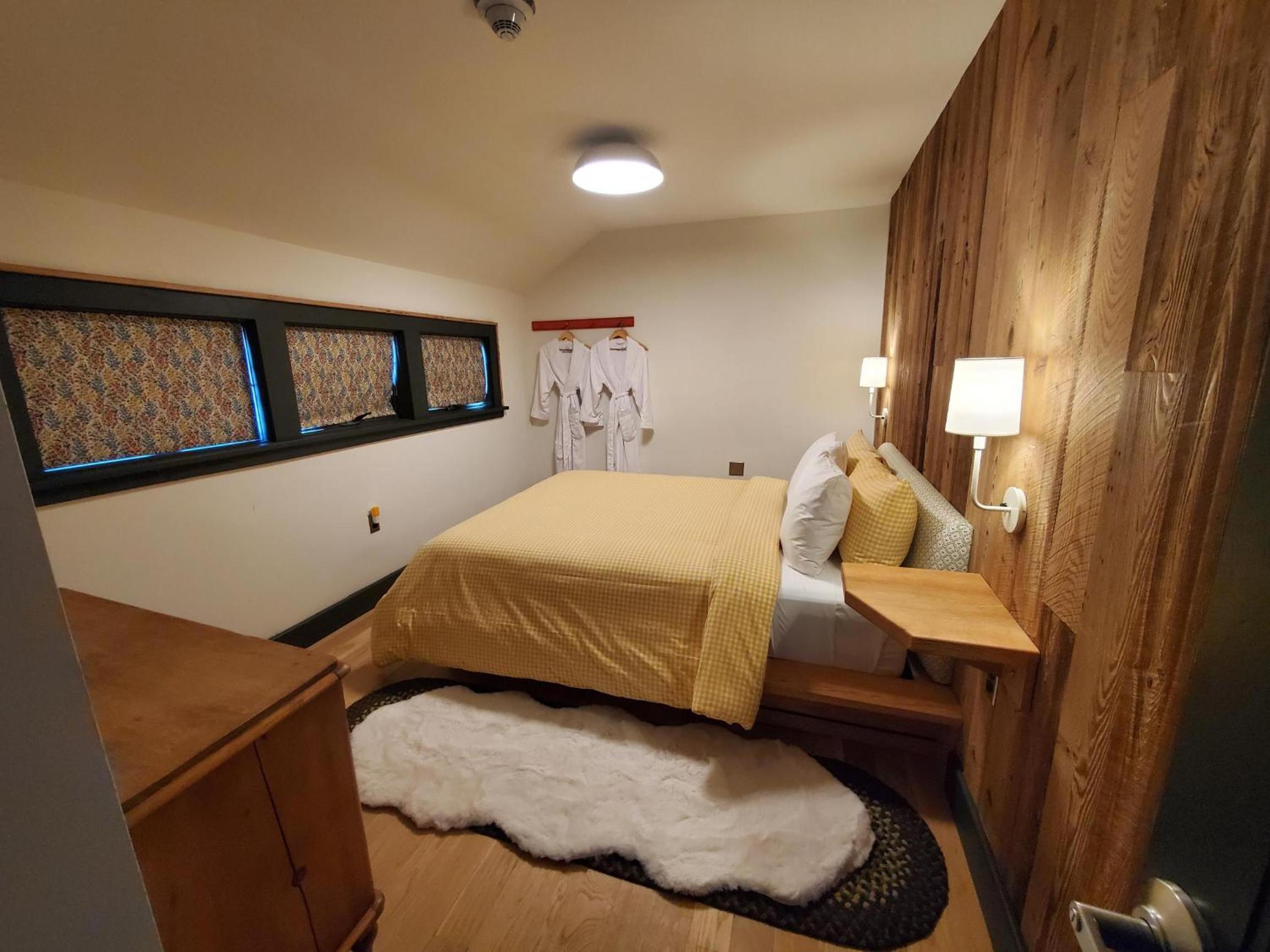 Two-Bedroom Suite photo 3