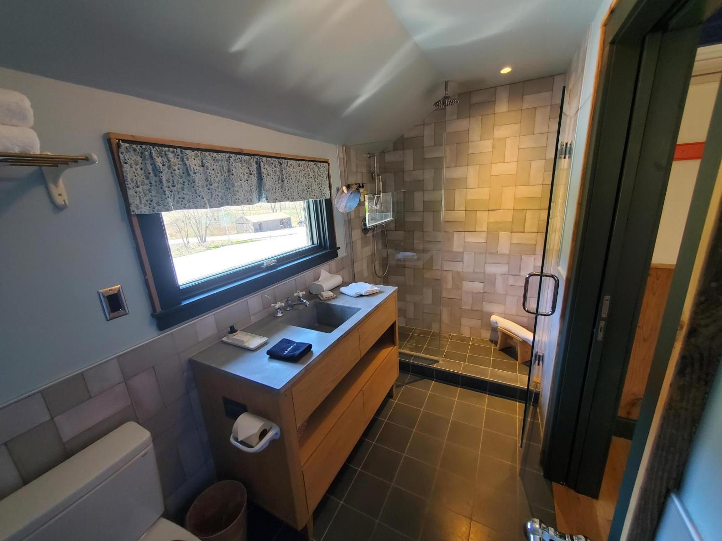 Two-Bedroom Suite photo 2