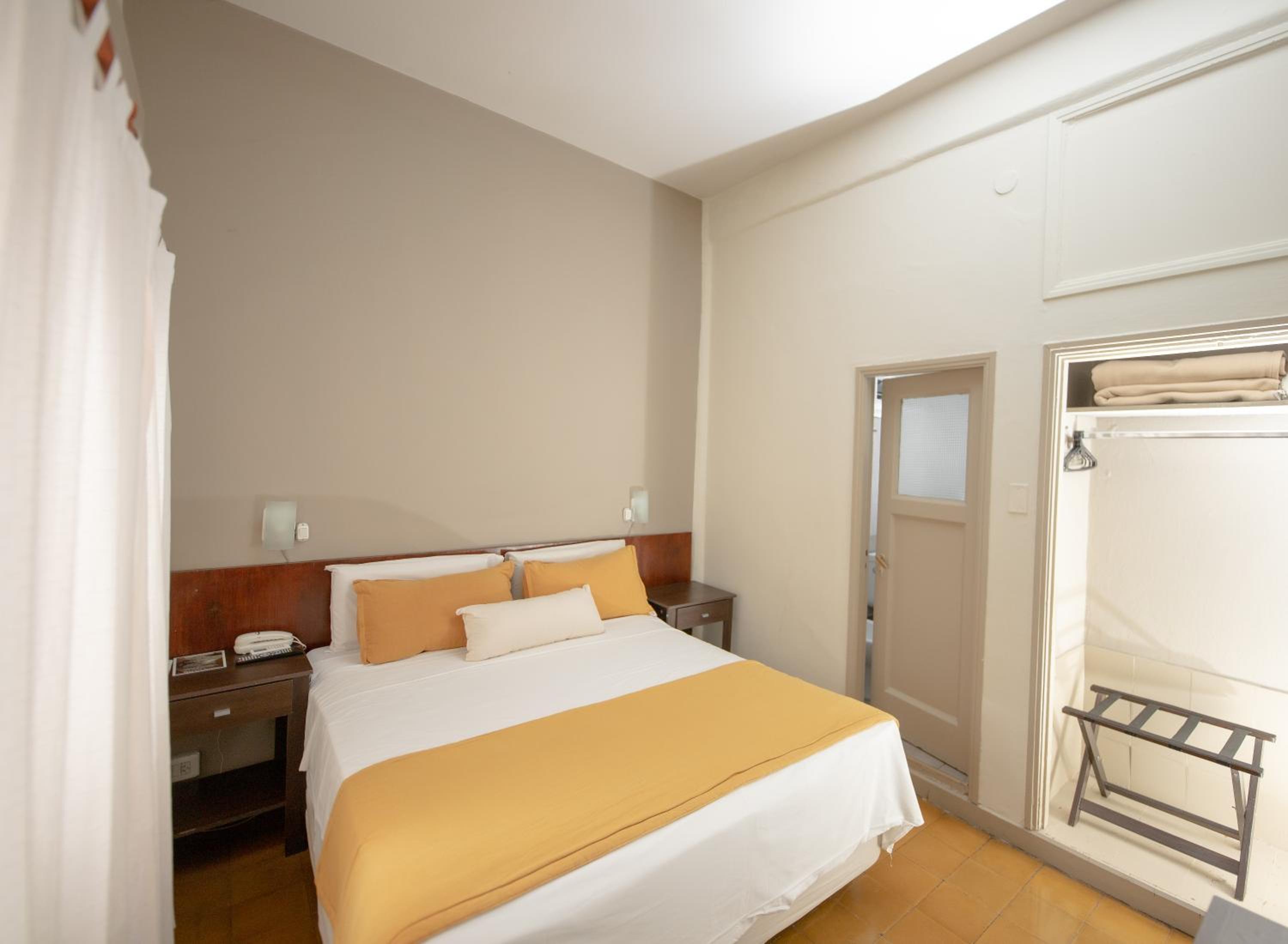 Single Room