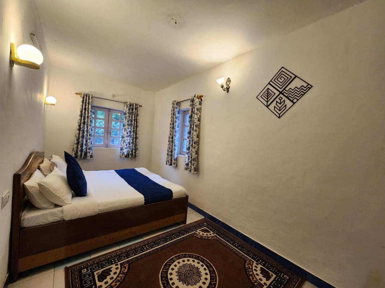 Three-Bedroom Villa photo 1