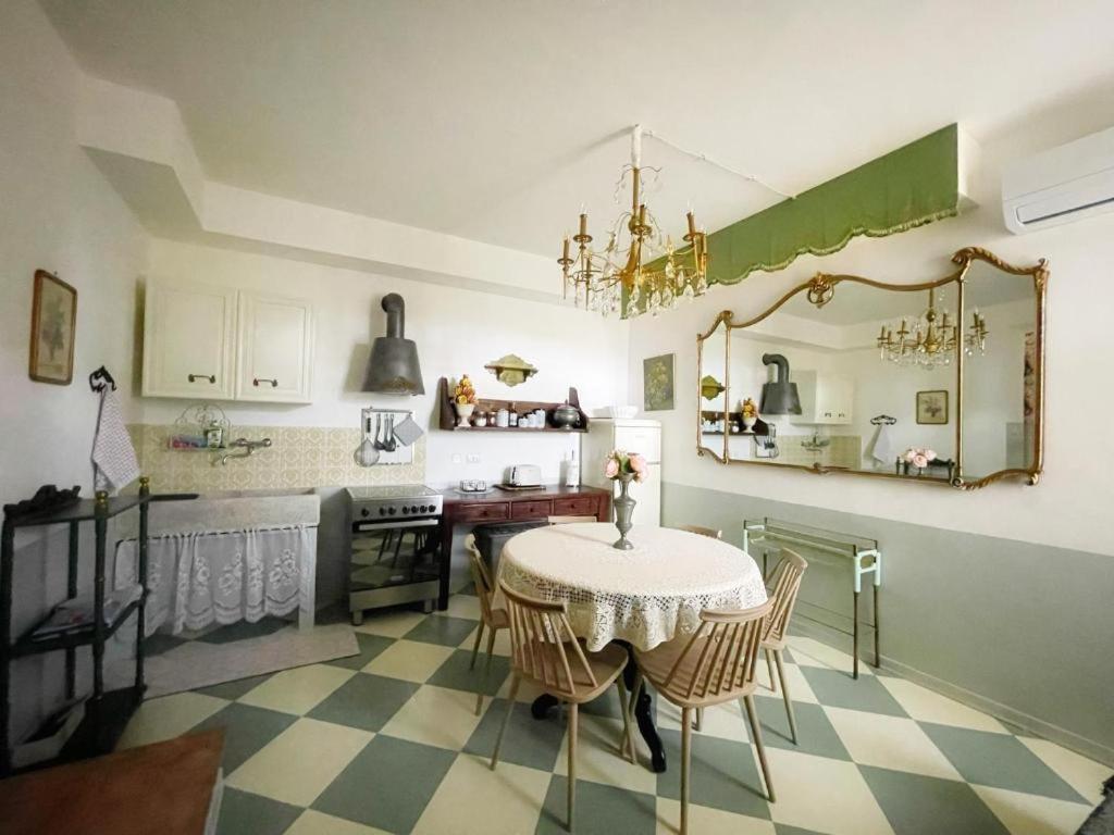 Two-Bedroom Apartment - Photo 6