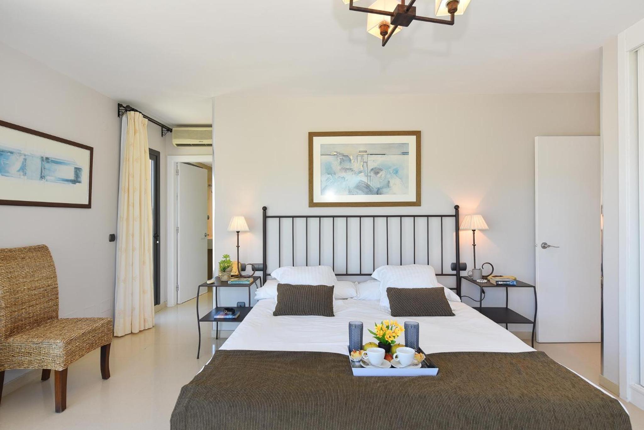 Villa de Tres Habitaciones