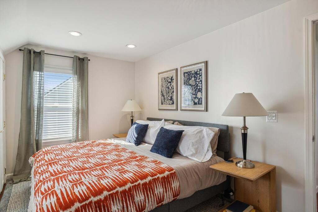 Four-Bedroom House photo 3