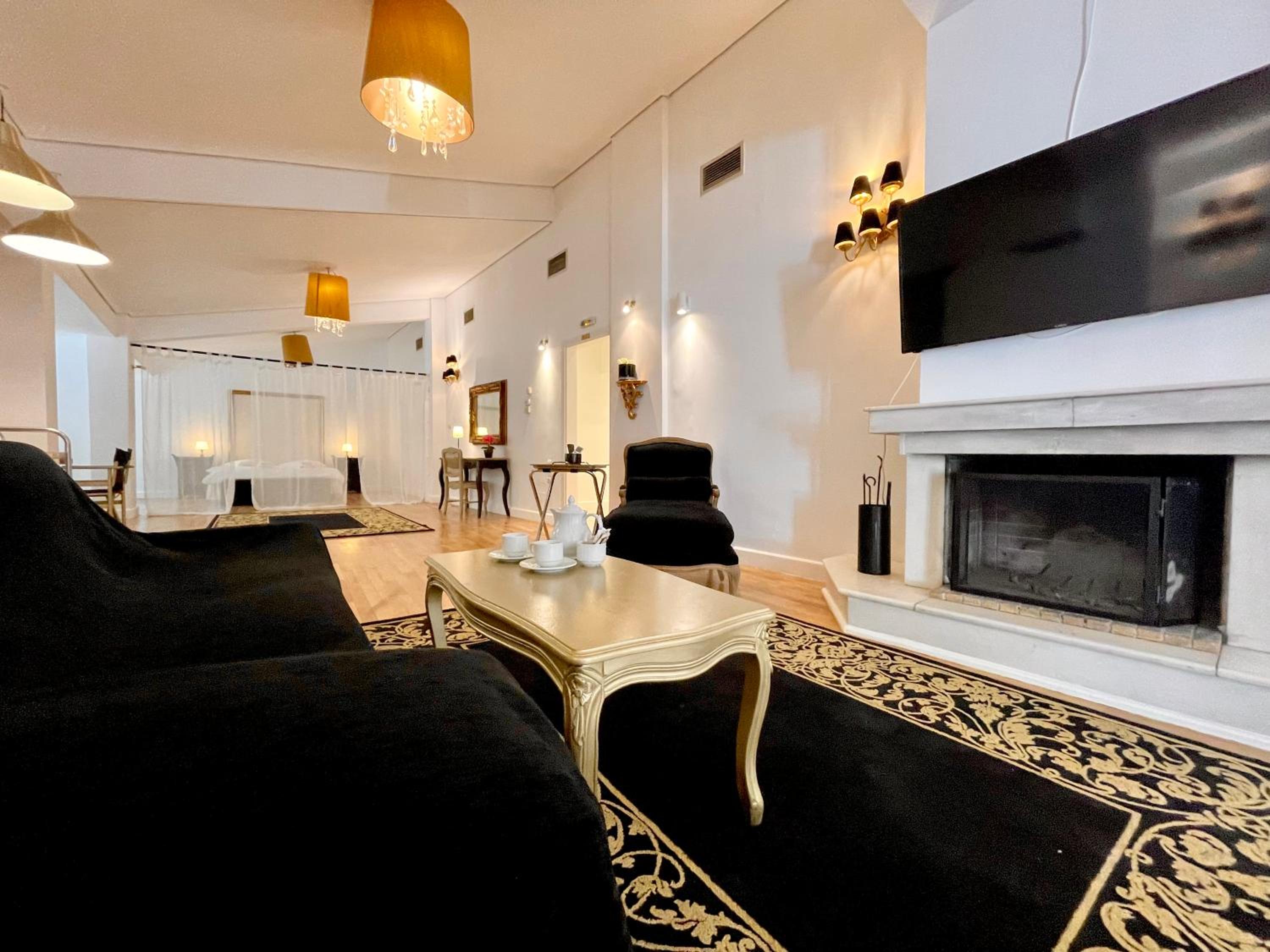 Villa photo 1