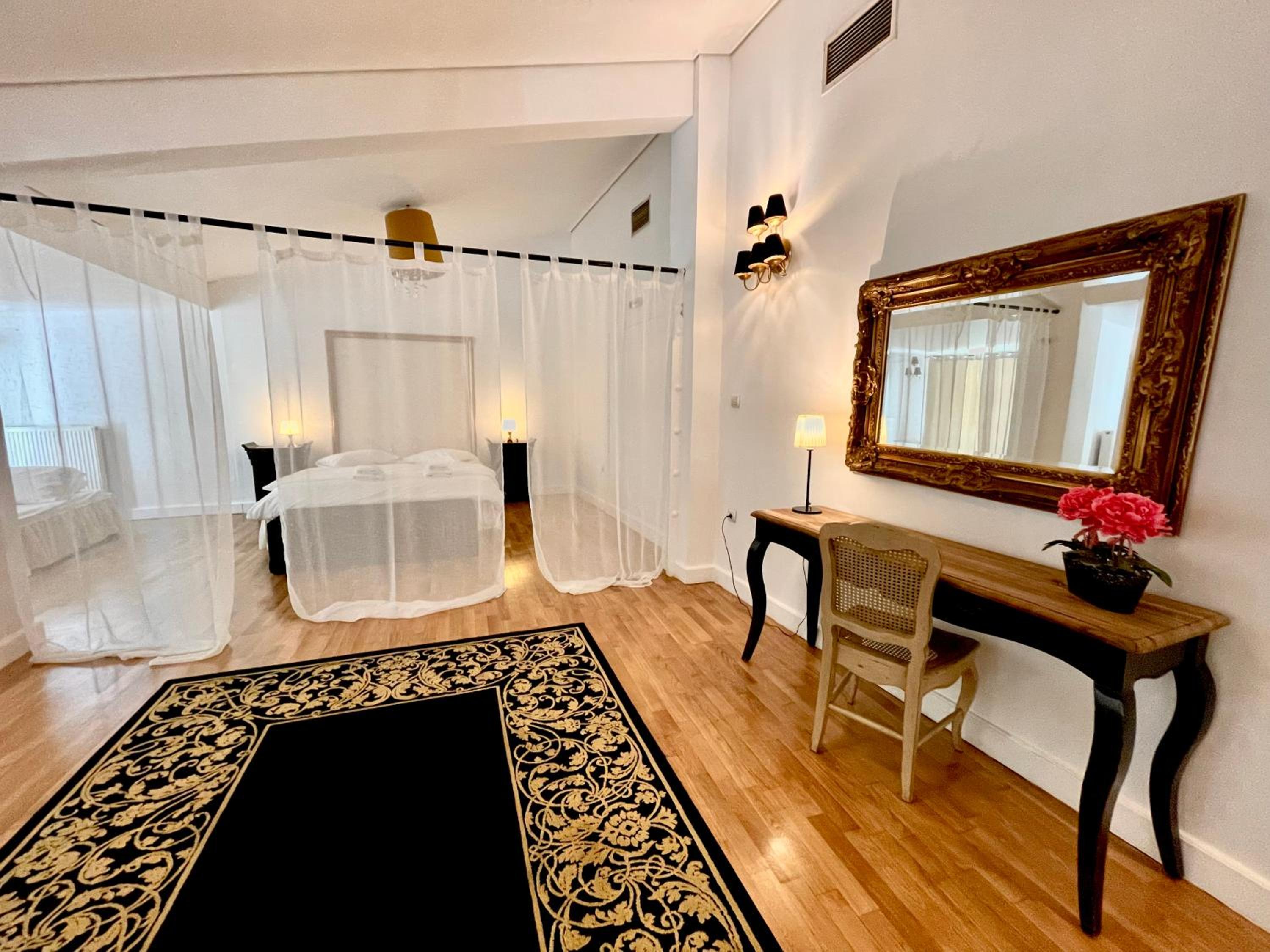 Superior Suite photo 2