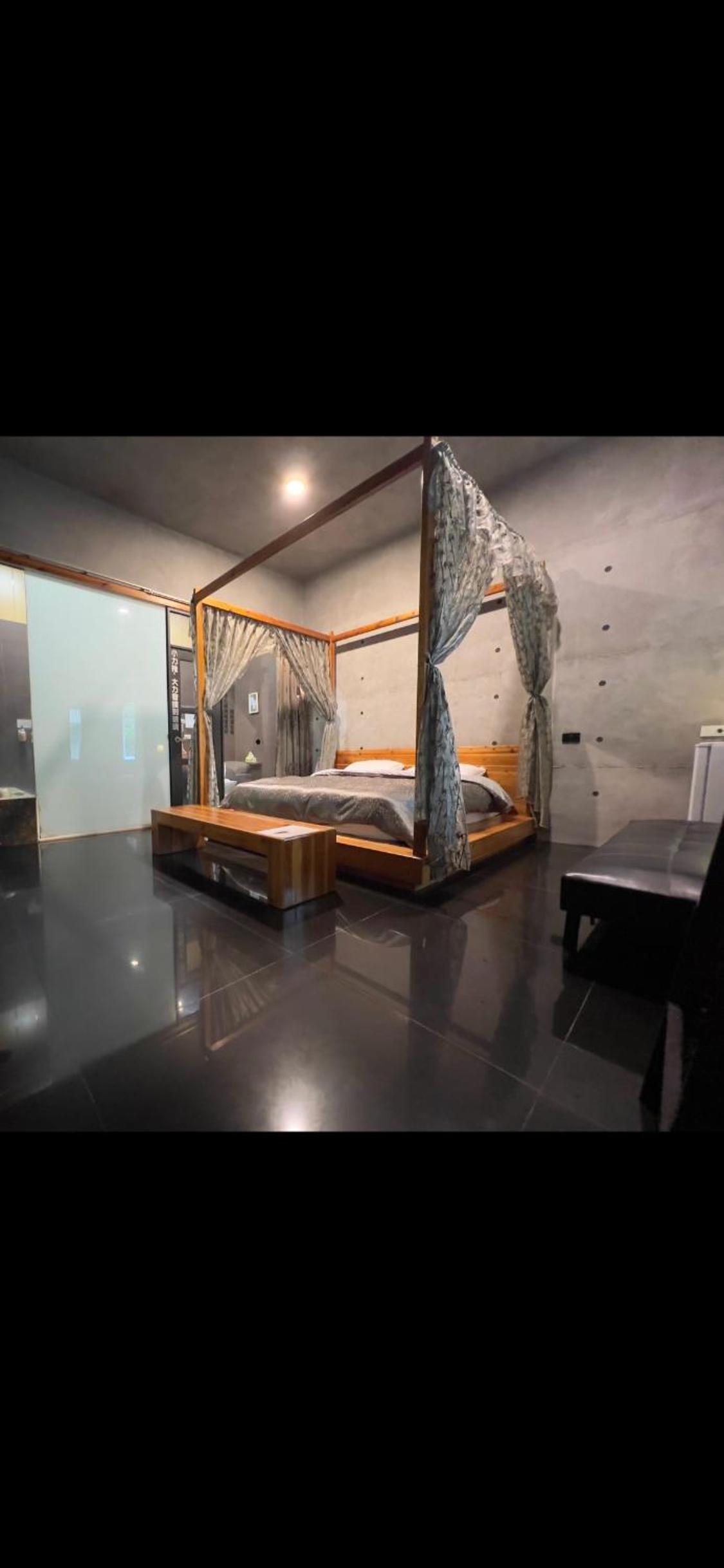 Deluxe Double Room with Bath photo 1