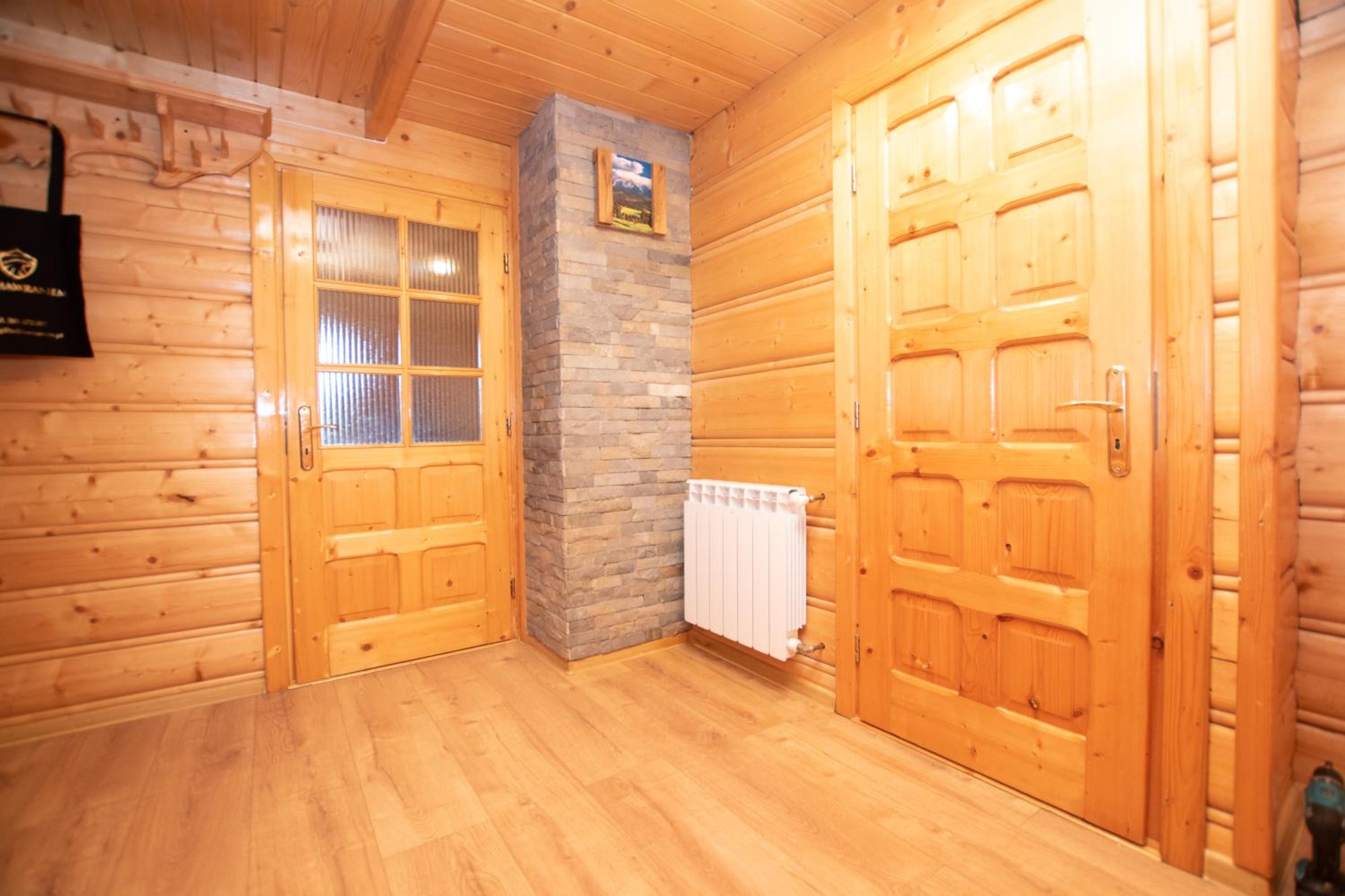 Duplex Apartment with Mountain View photo 2