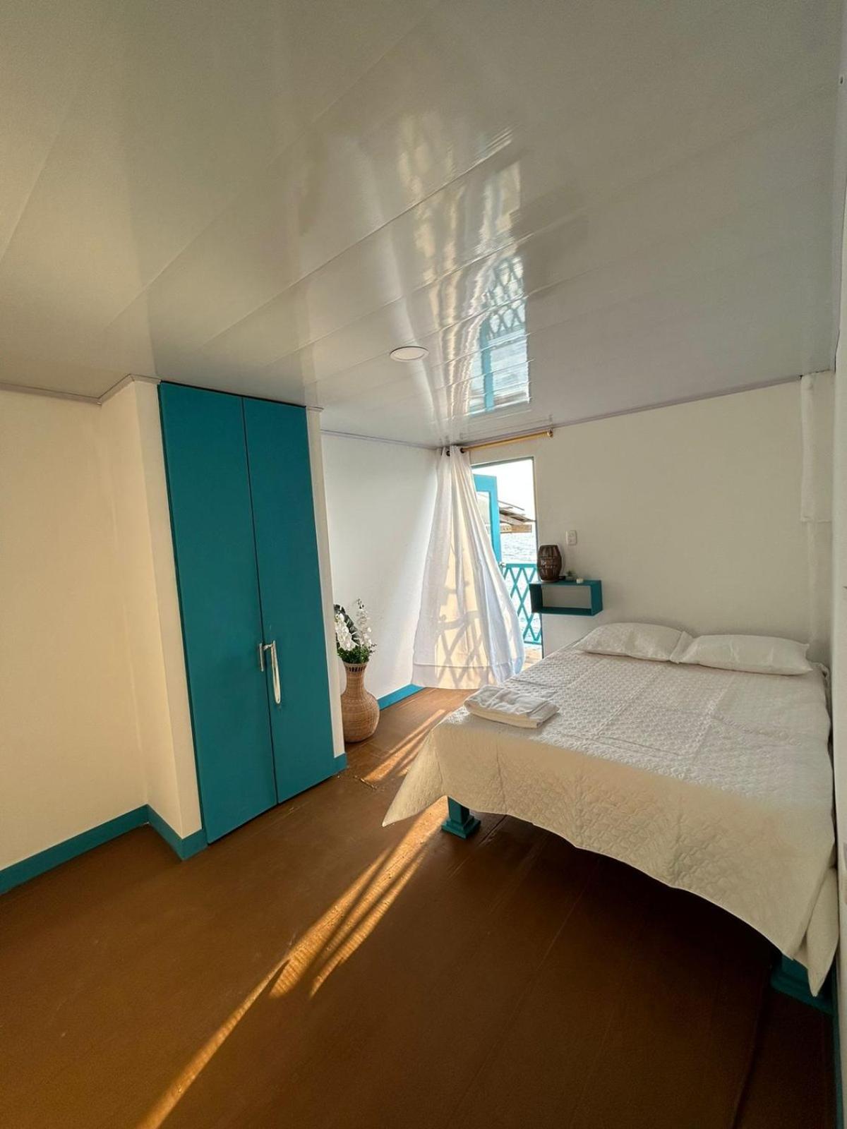 Deluxe Double Room With Balcony And Sea View photo 2