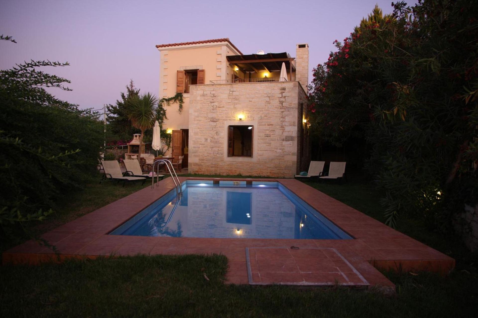 Three-Bedroom Villa photo 3
