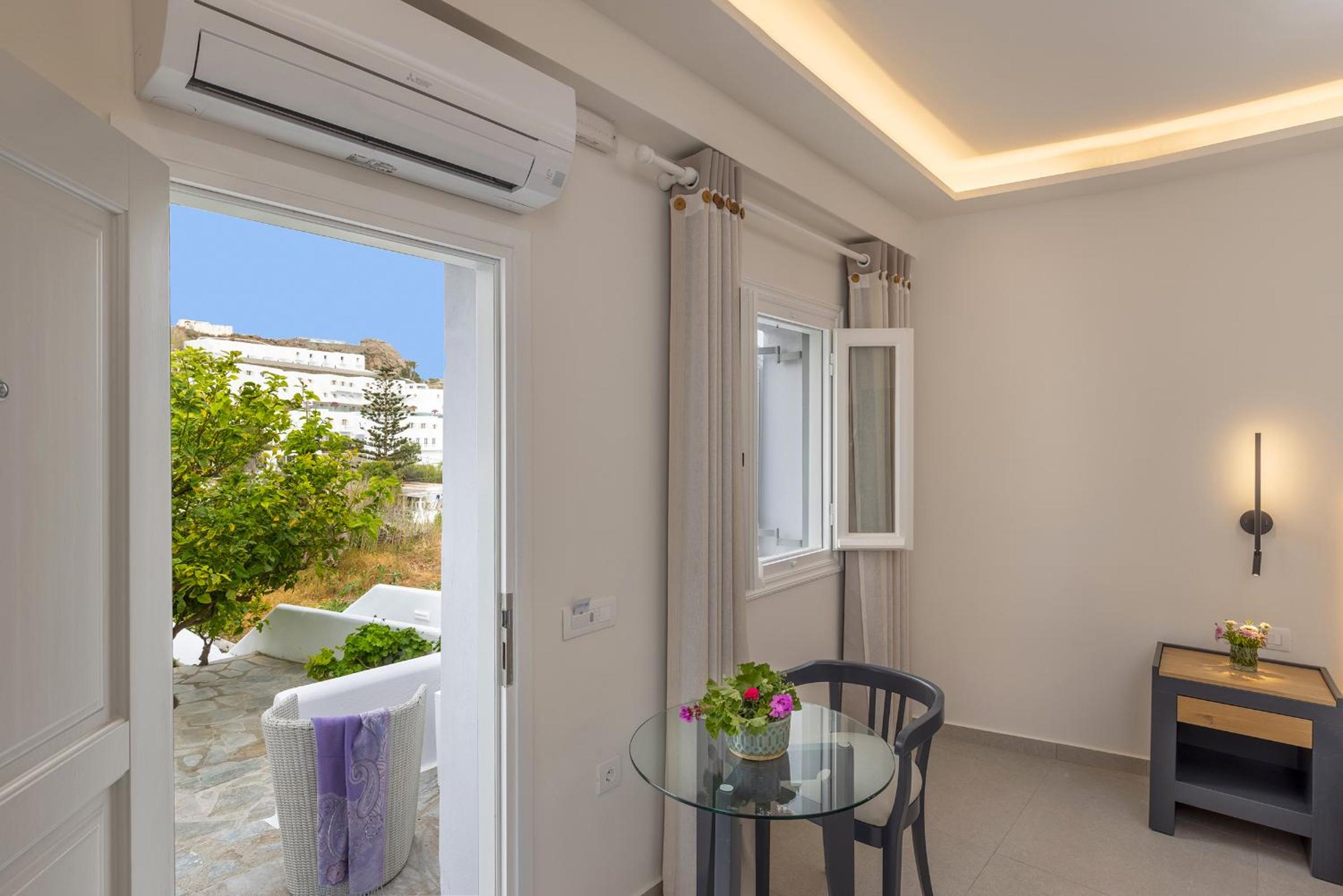 Standard Double Room (Adjacent Building) - Photo 7