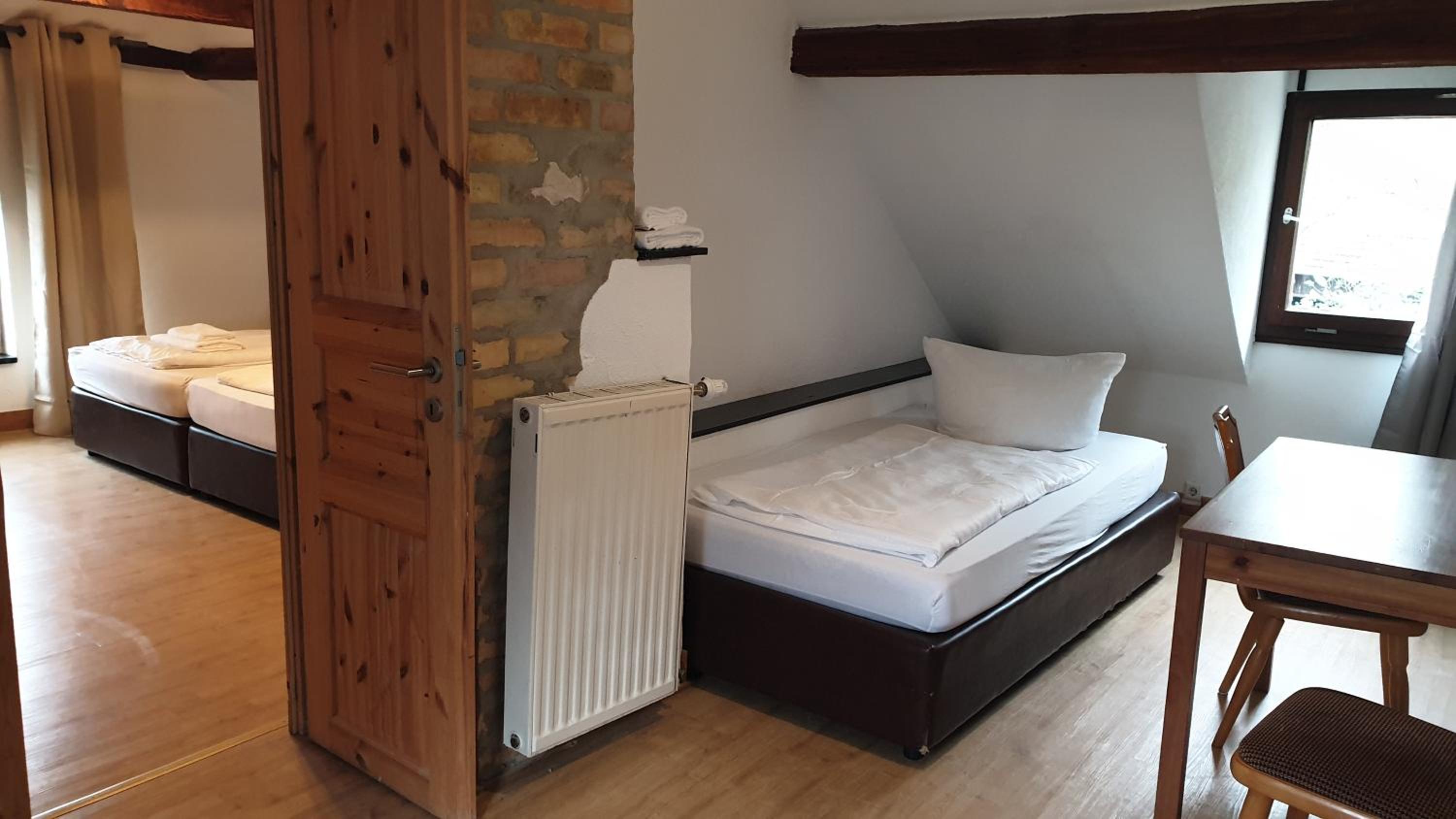 Two-Bedroom Apartment - Photo 2