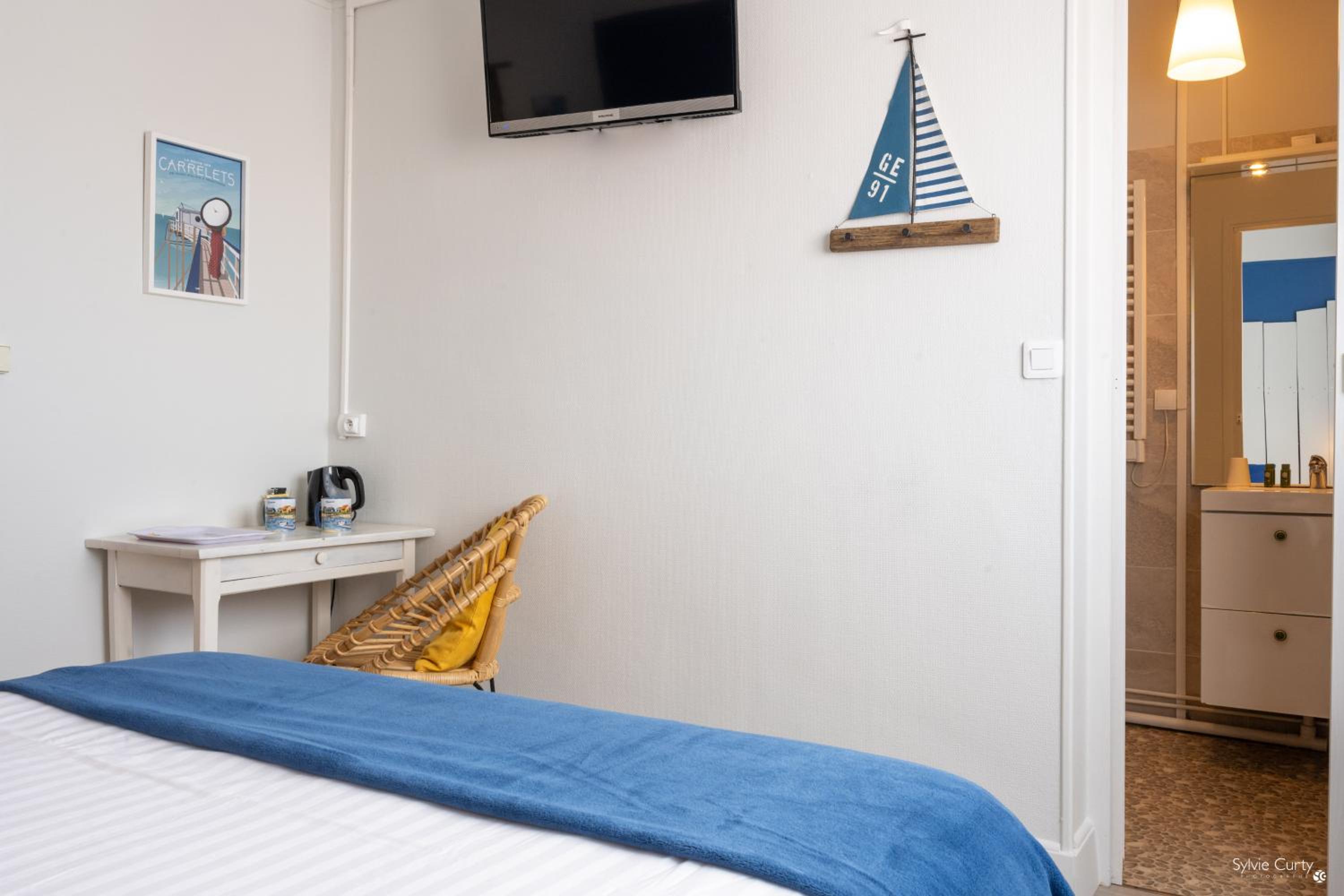 Standard Double Room photo 2
