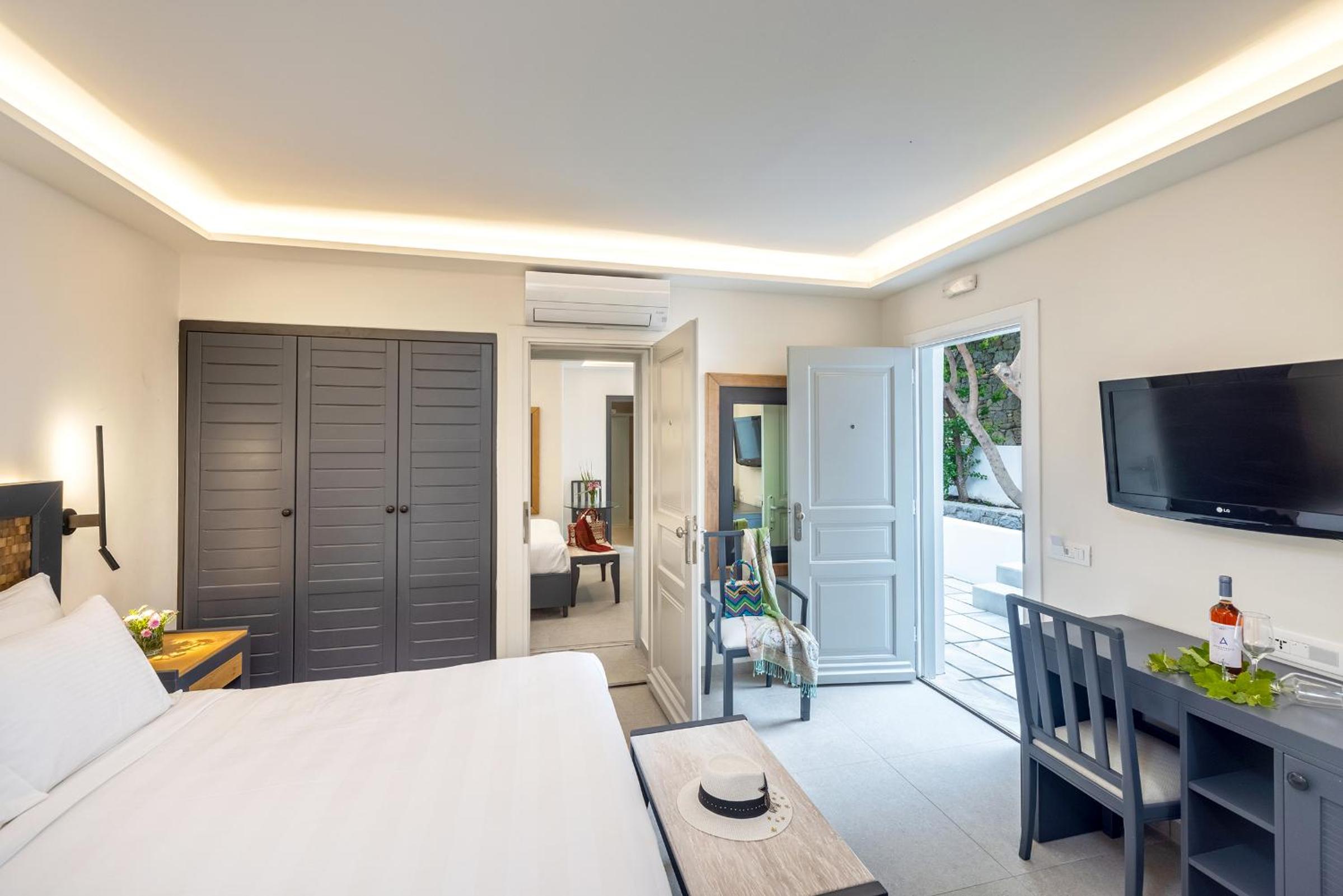 Standard 4 Pax Room (Adjacent Building) - Photo 1