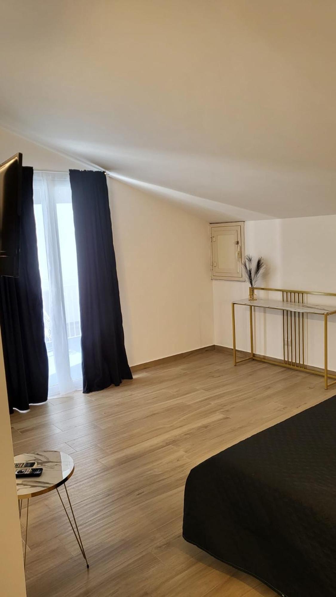 Triple Room with Terrace