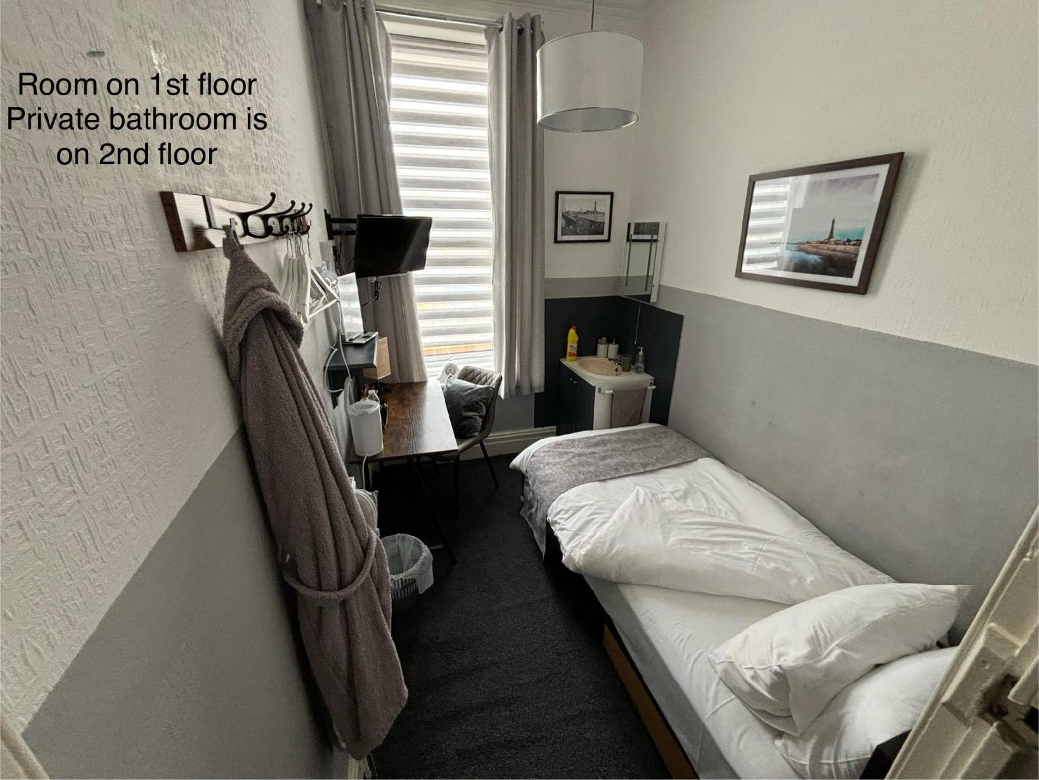 Economy Single Room