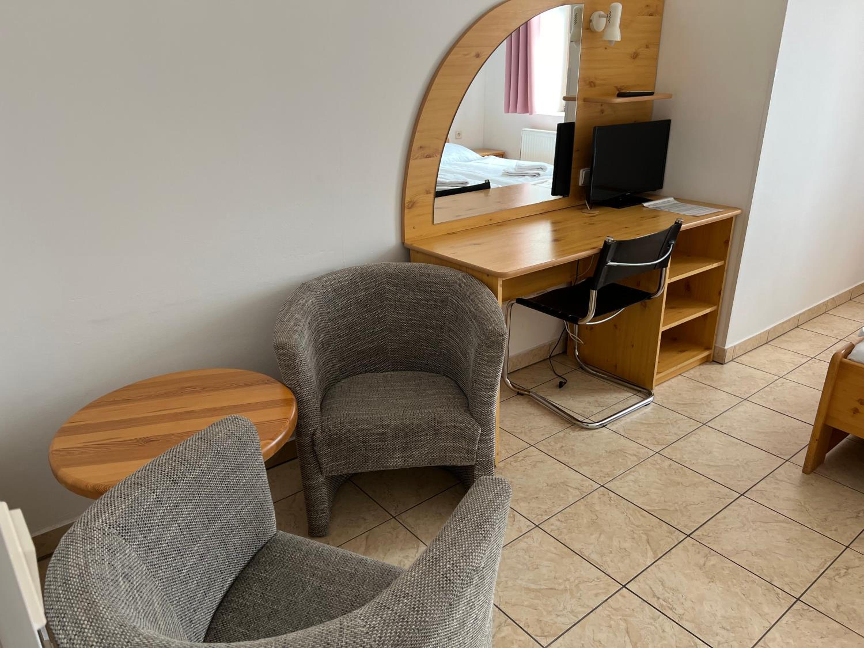 Triple Room with Bathroom photo 2