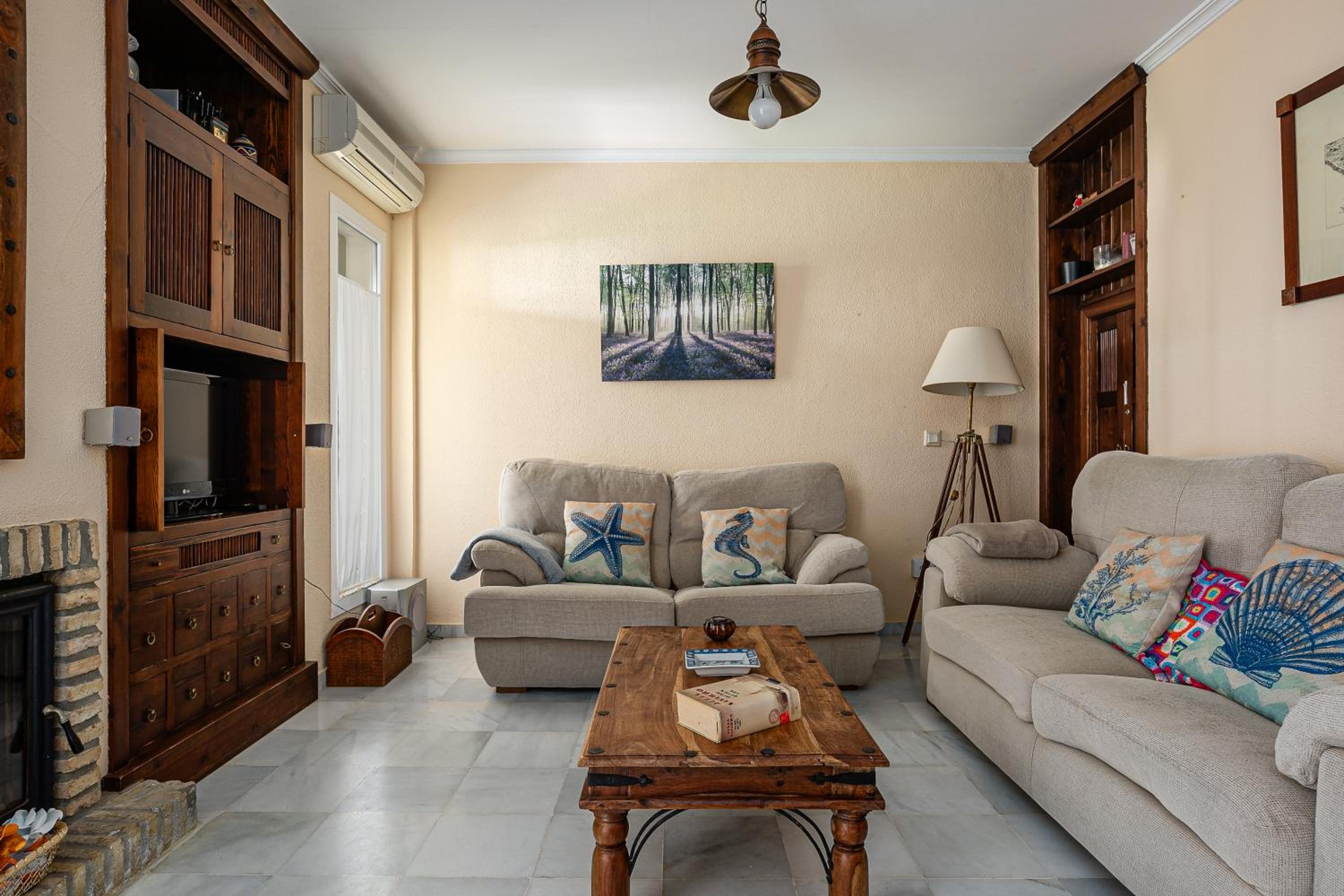 Villa de Tres Habitaciones