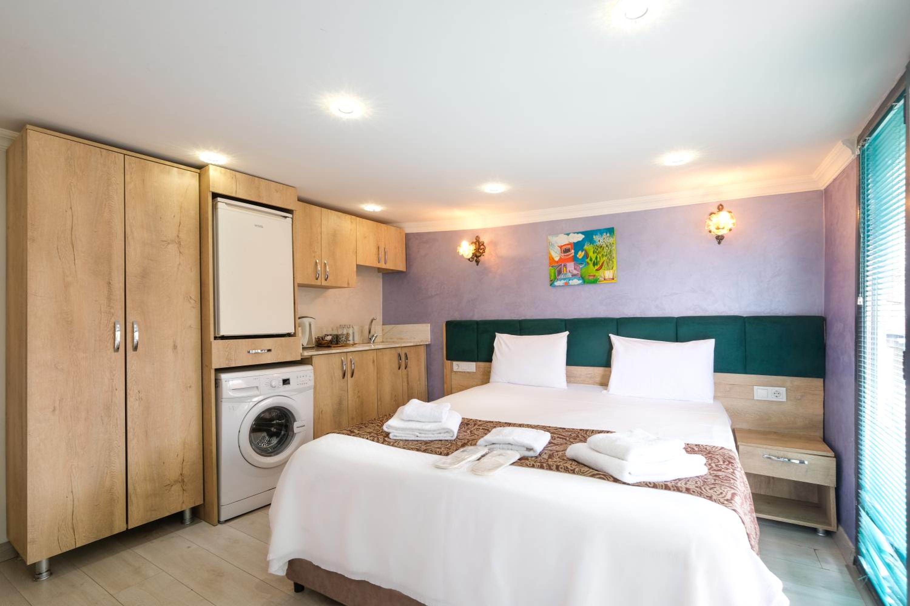 Standard Triple Room photo 2