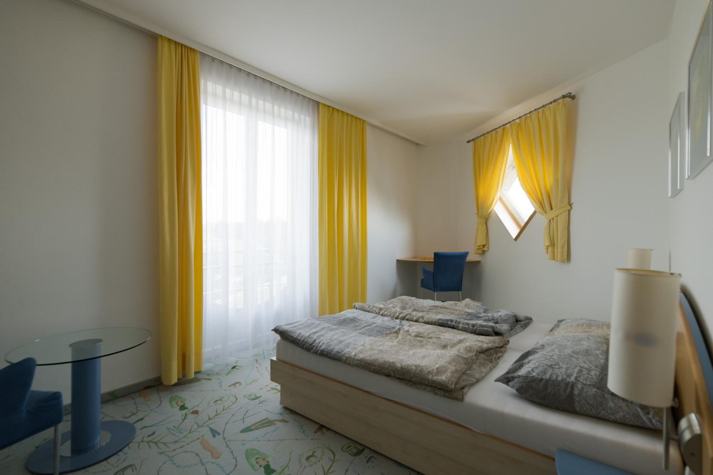 Standard Double or Twin Room with Garden View