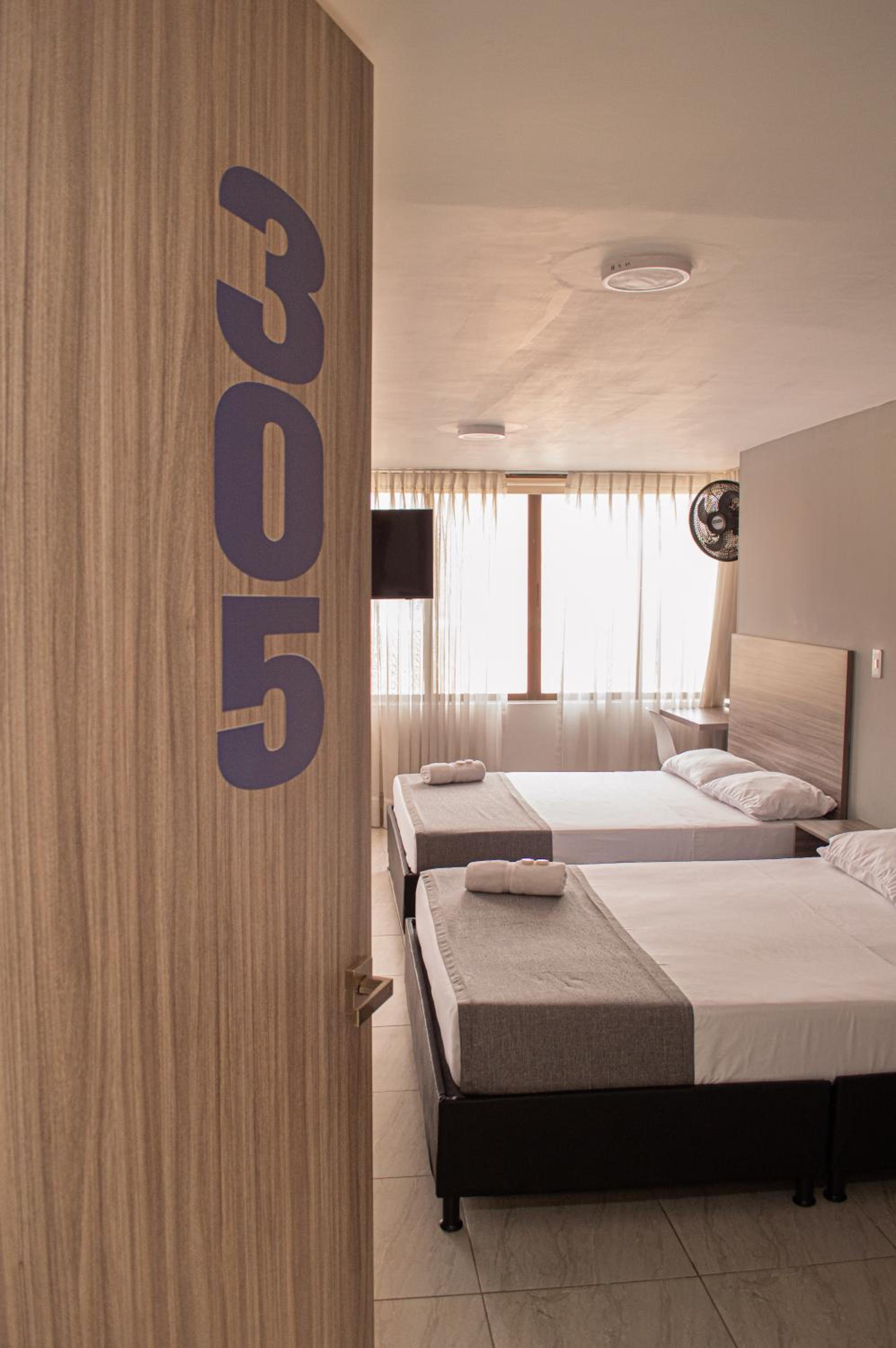 Comfort Triple Room