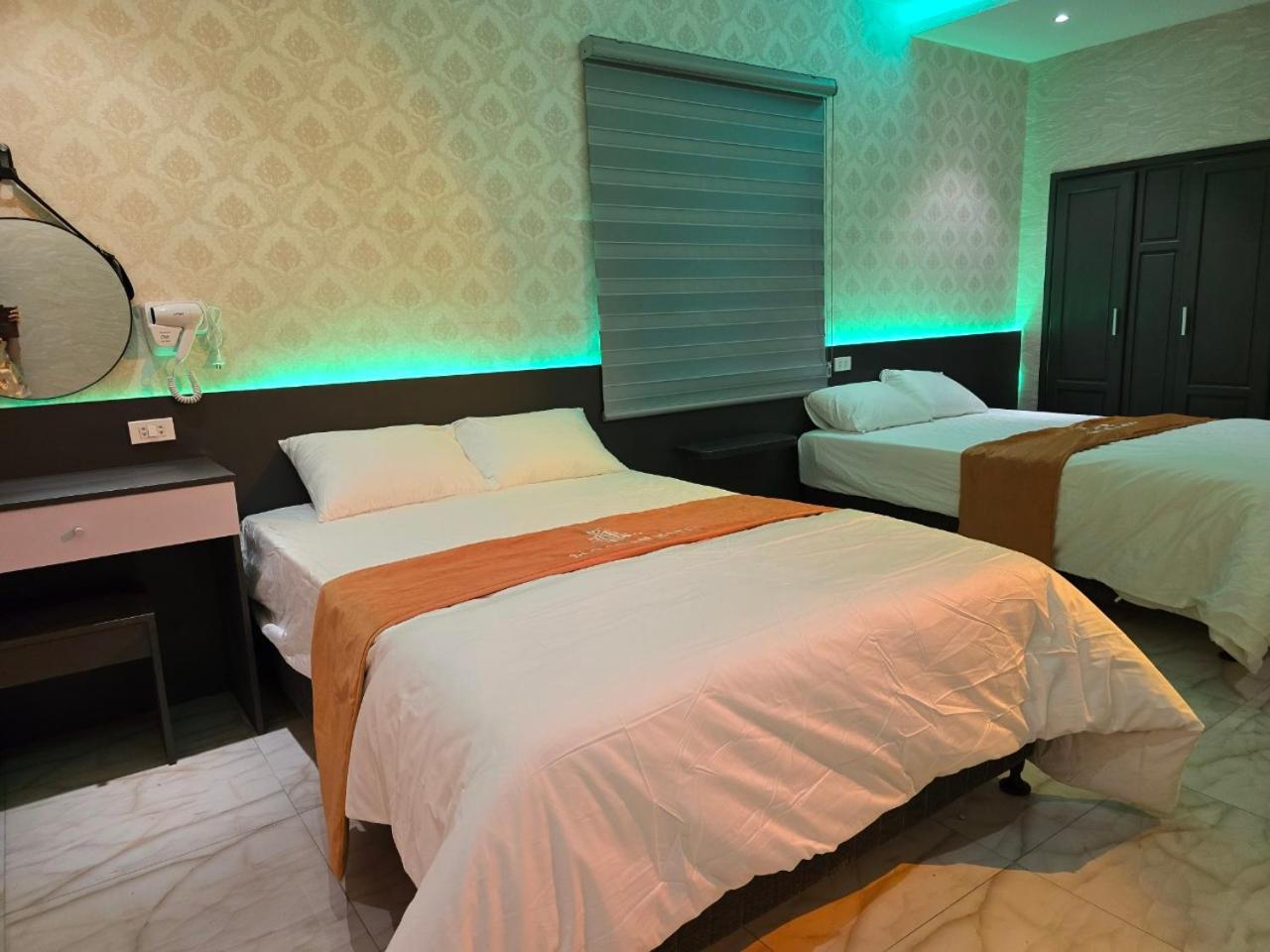 Double Or Twin Room photo 2