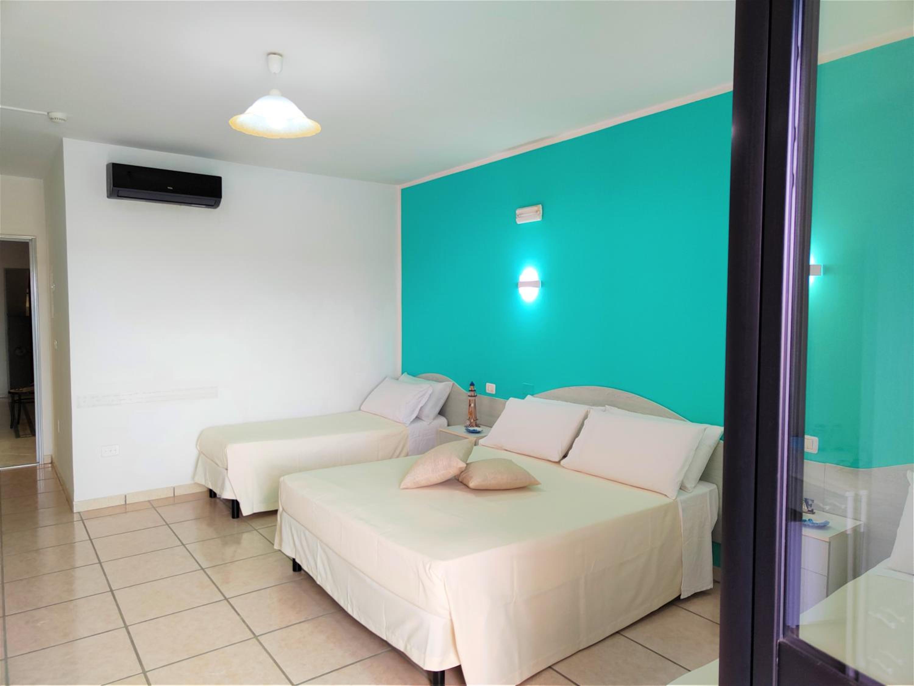 Comfort Quadruple Room - Photo 8