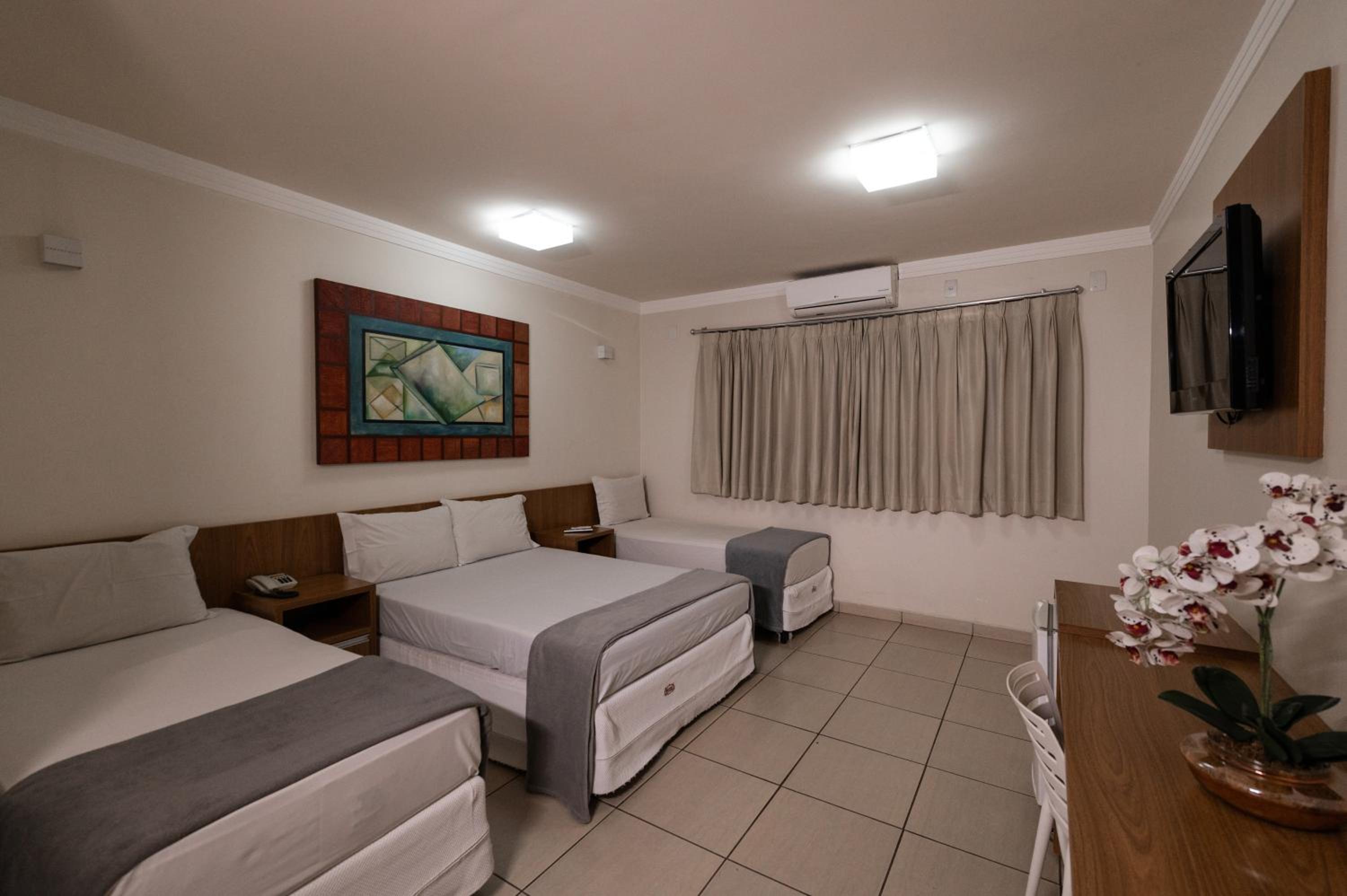 Luxury Triple Room photo 3