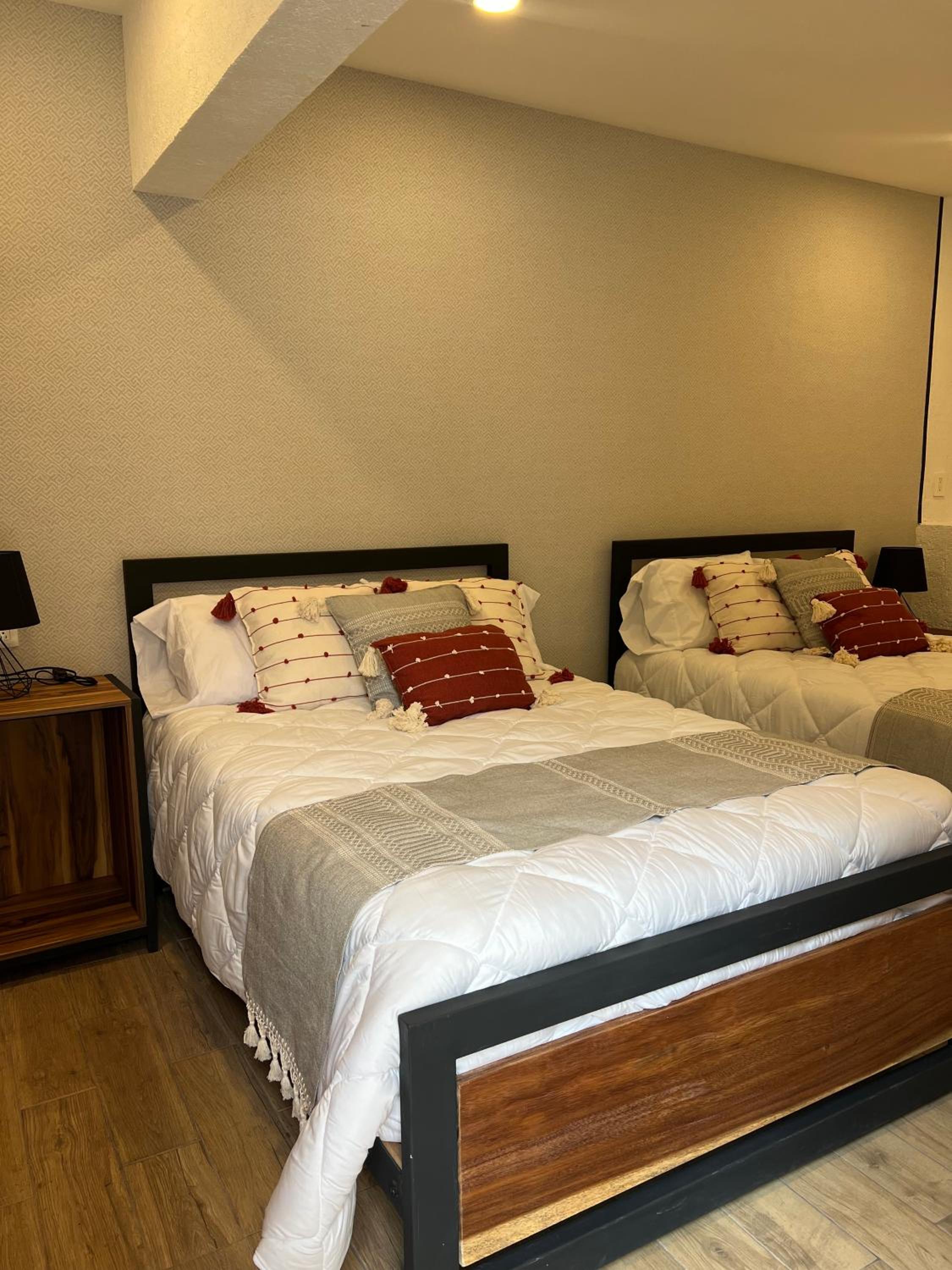 Standard Suite