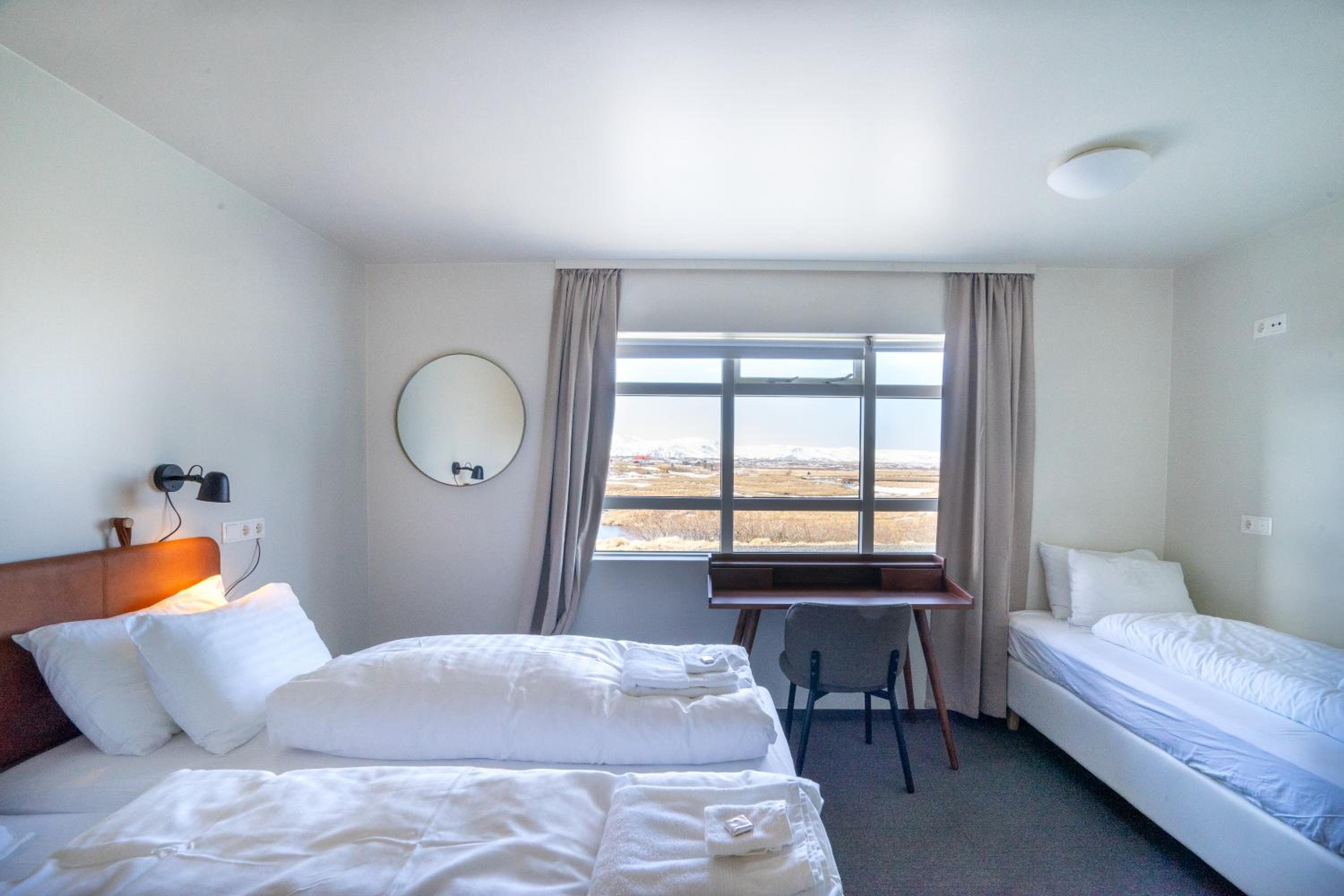 Triple Room with Private Bathroom photo 2
