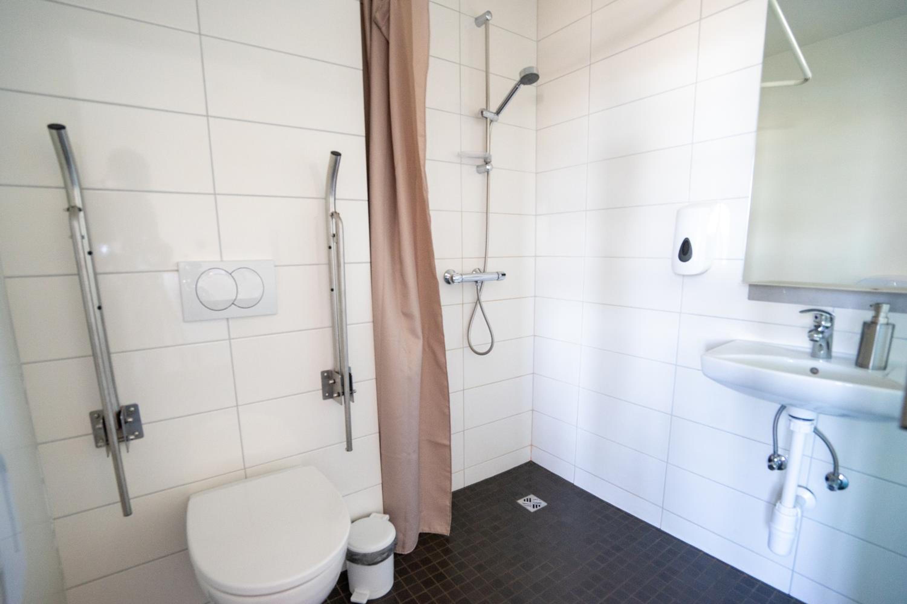 Triple Room with Private Bathroom photo 3