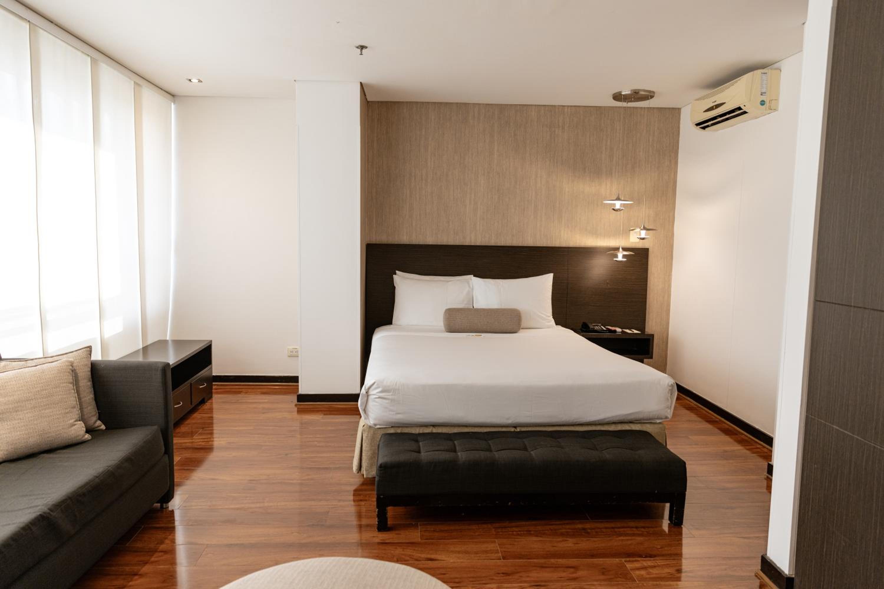 Junior Suite - Photo 1