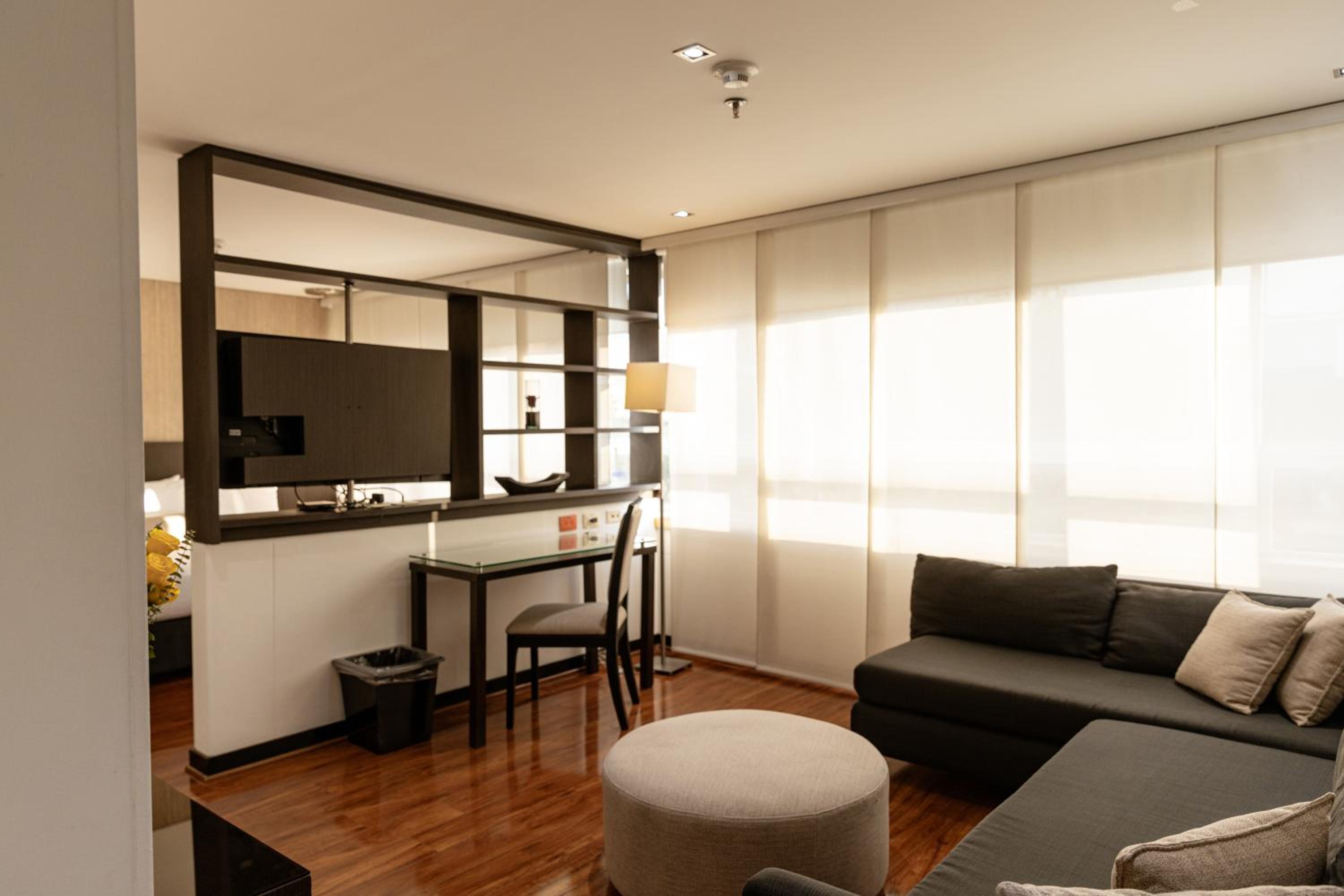 Junior Suite - Photo 11