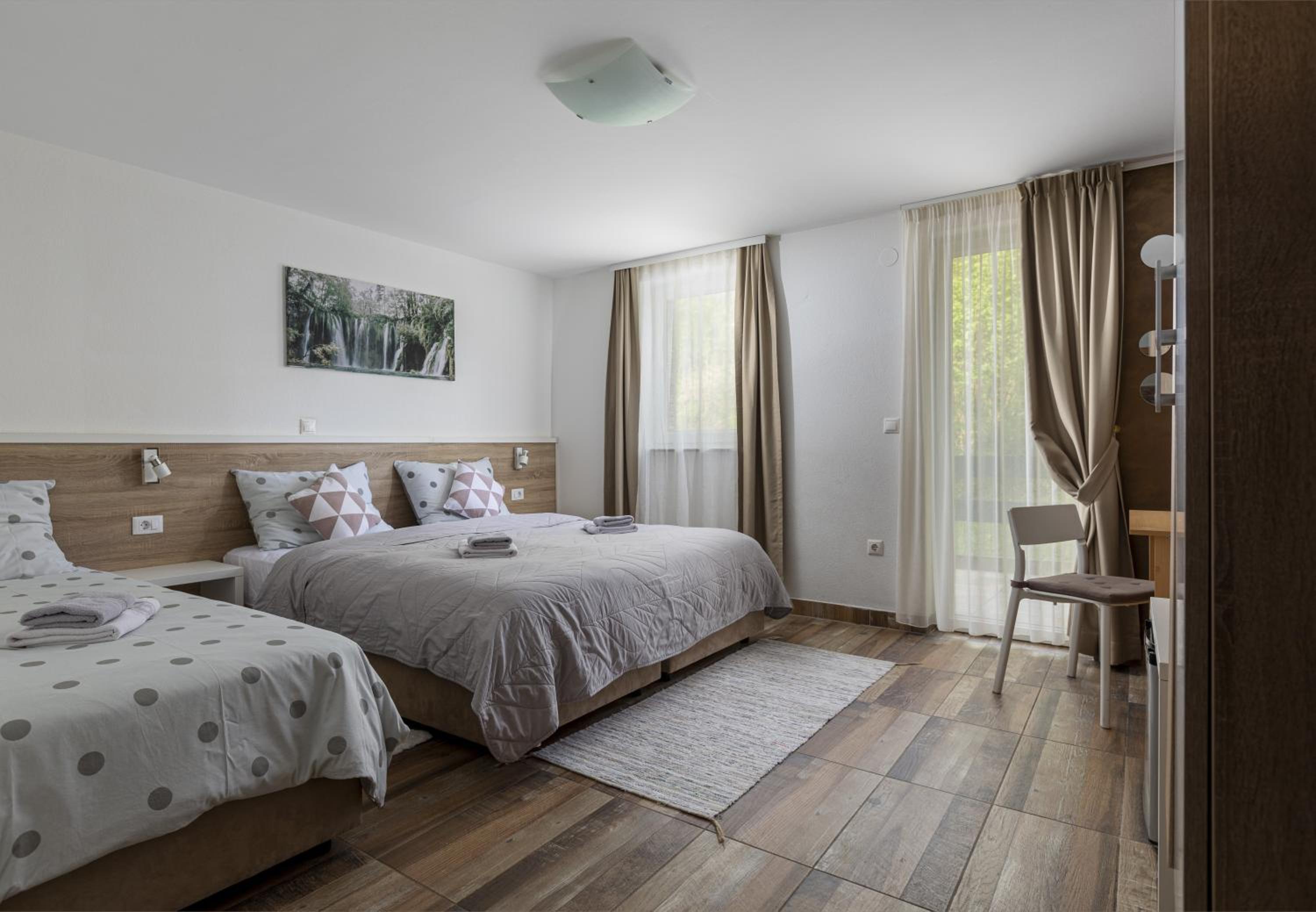 Superior Triple Room - Photo 3