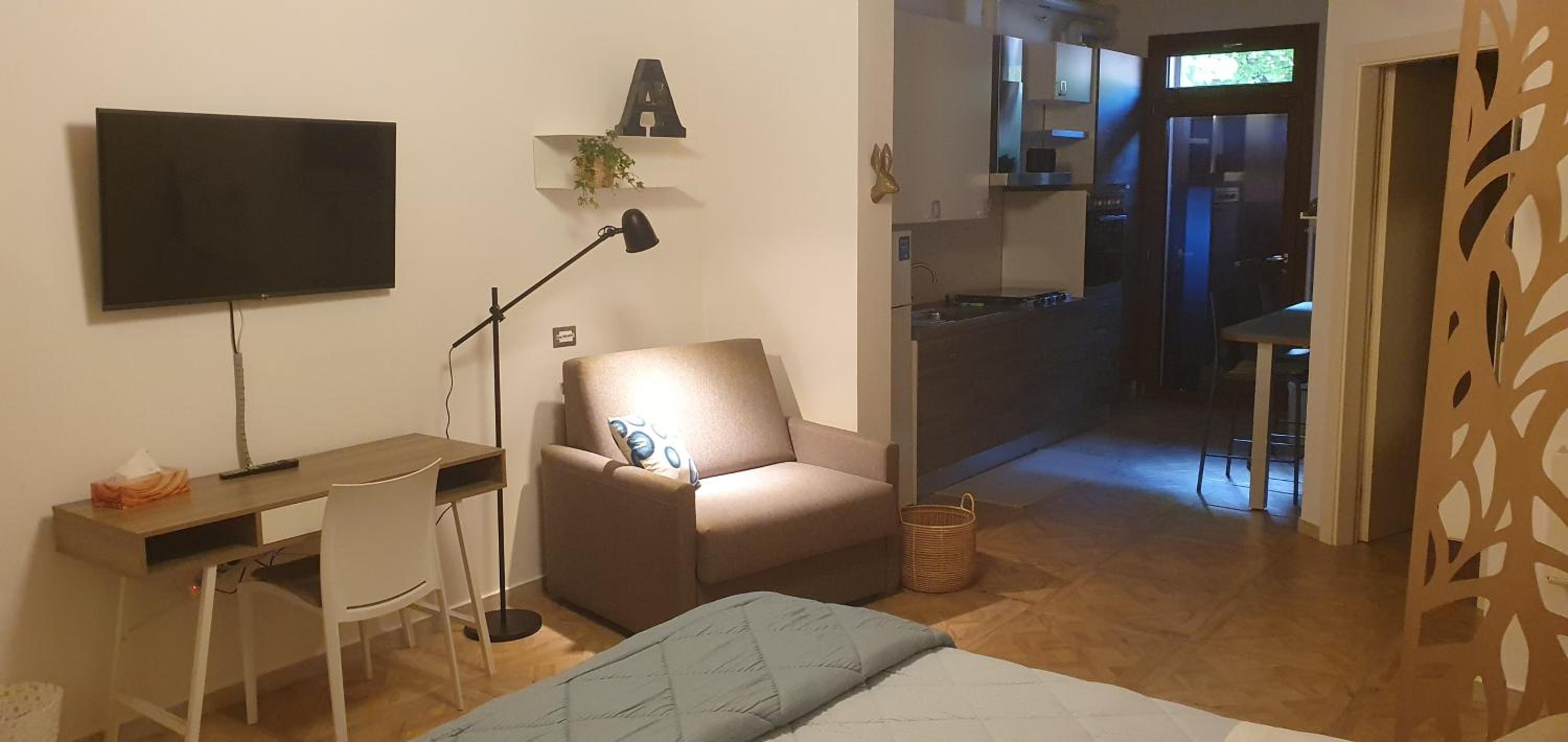 Apartment - Split Level photo 2